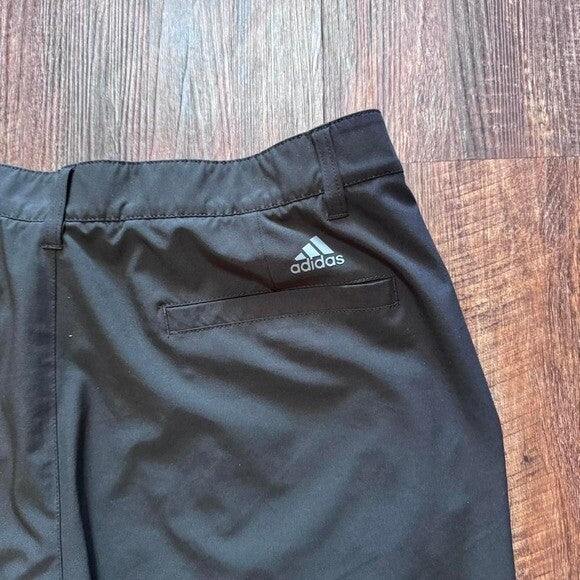 Black Adidas golf performance shorts size 38