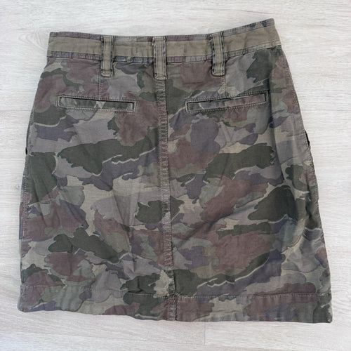Anthro RYO LUCILLE Camo Button Front Mini Skirt Size 2