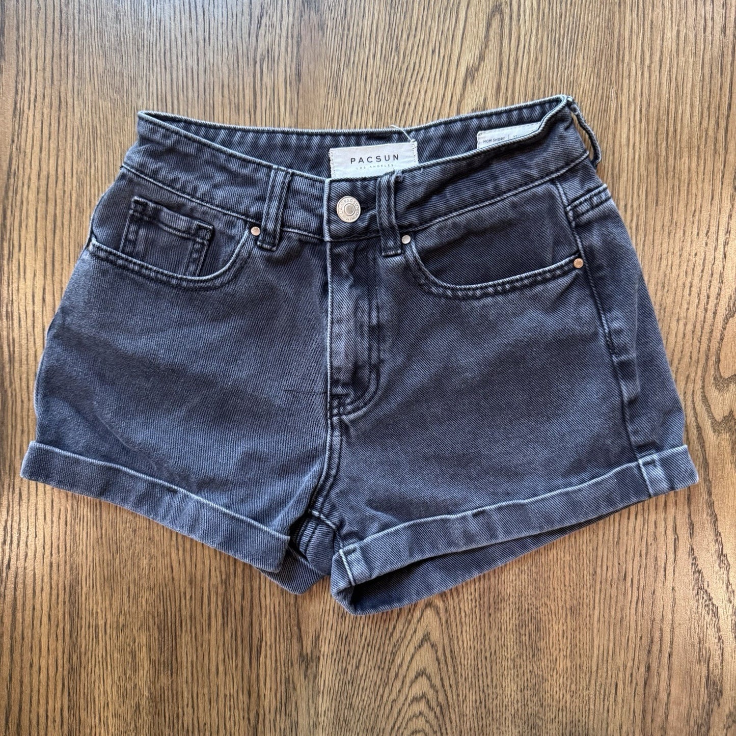PacSun Women’s Mom Short Black Denim High Rise Shorts Size 22 Distressed xxs