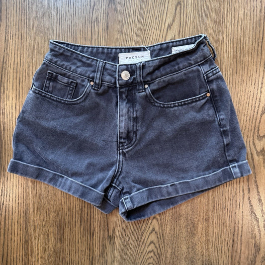 PacSun Women’s Mom Short Black Denim High Rise Shorts Size 22 Distressed xxs