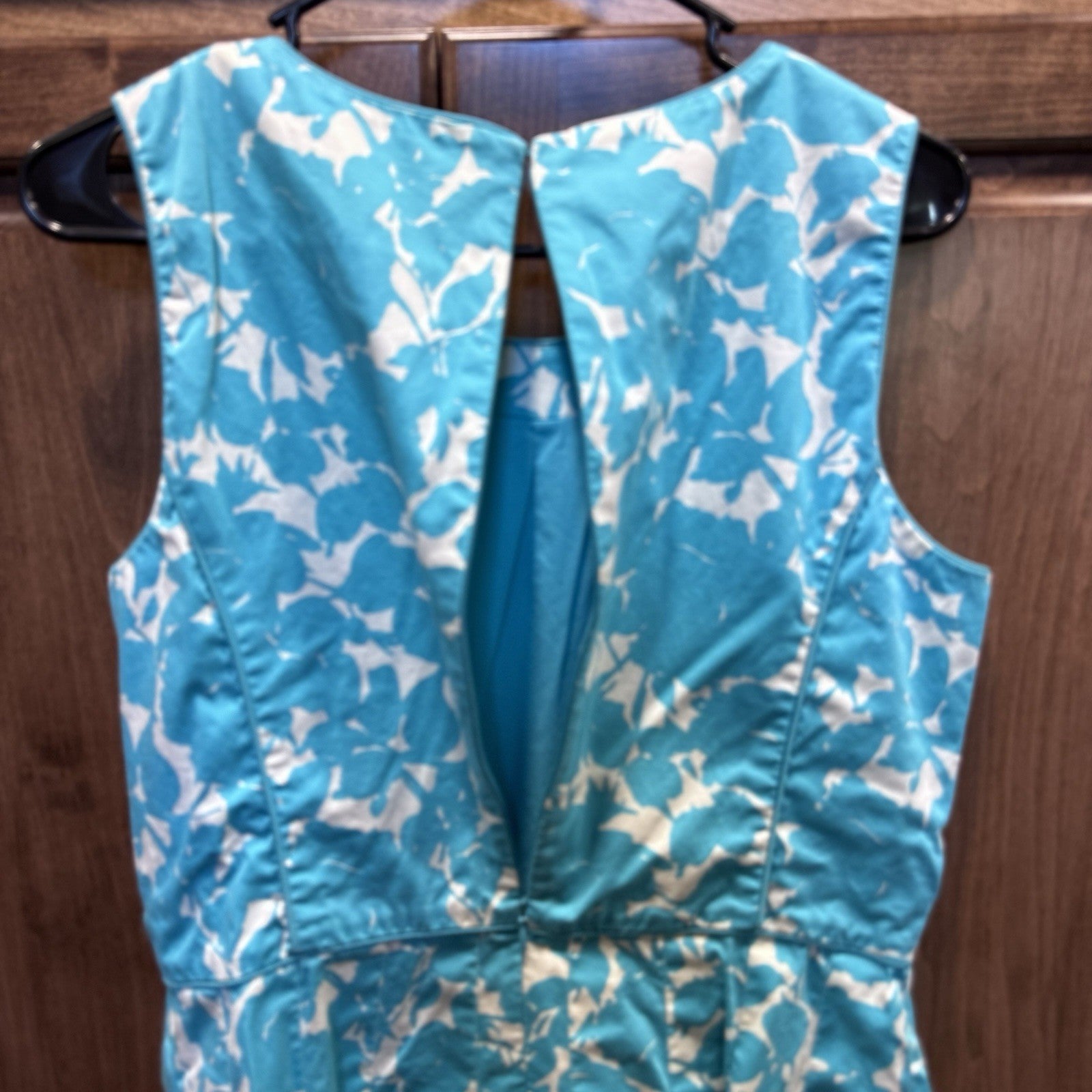 Talbots Womens Size 14 Sleeveless Aqua Blue White Floral Fit and Flare Dress