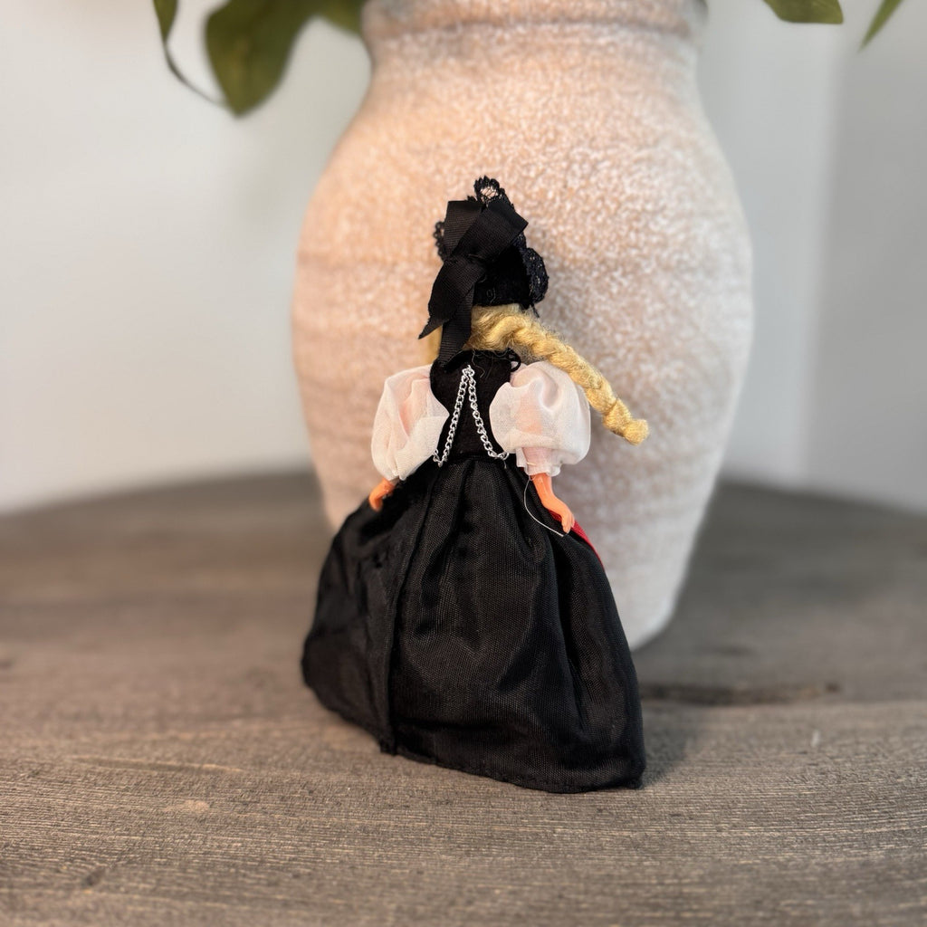 Vintage 6" Sleepy Eye Doll European Souvenir German Swiss Alpine Dirndl Costume