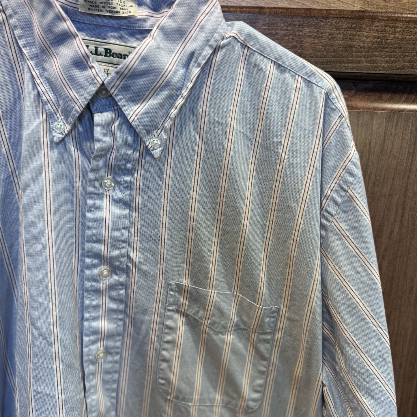 L.L.Bean Men’s 100% Cotton Striped Button-Down Shirt 17/34 Made In Hong Kong