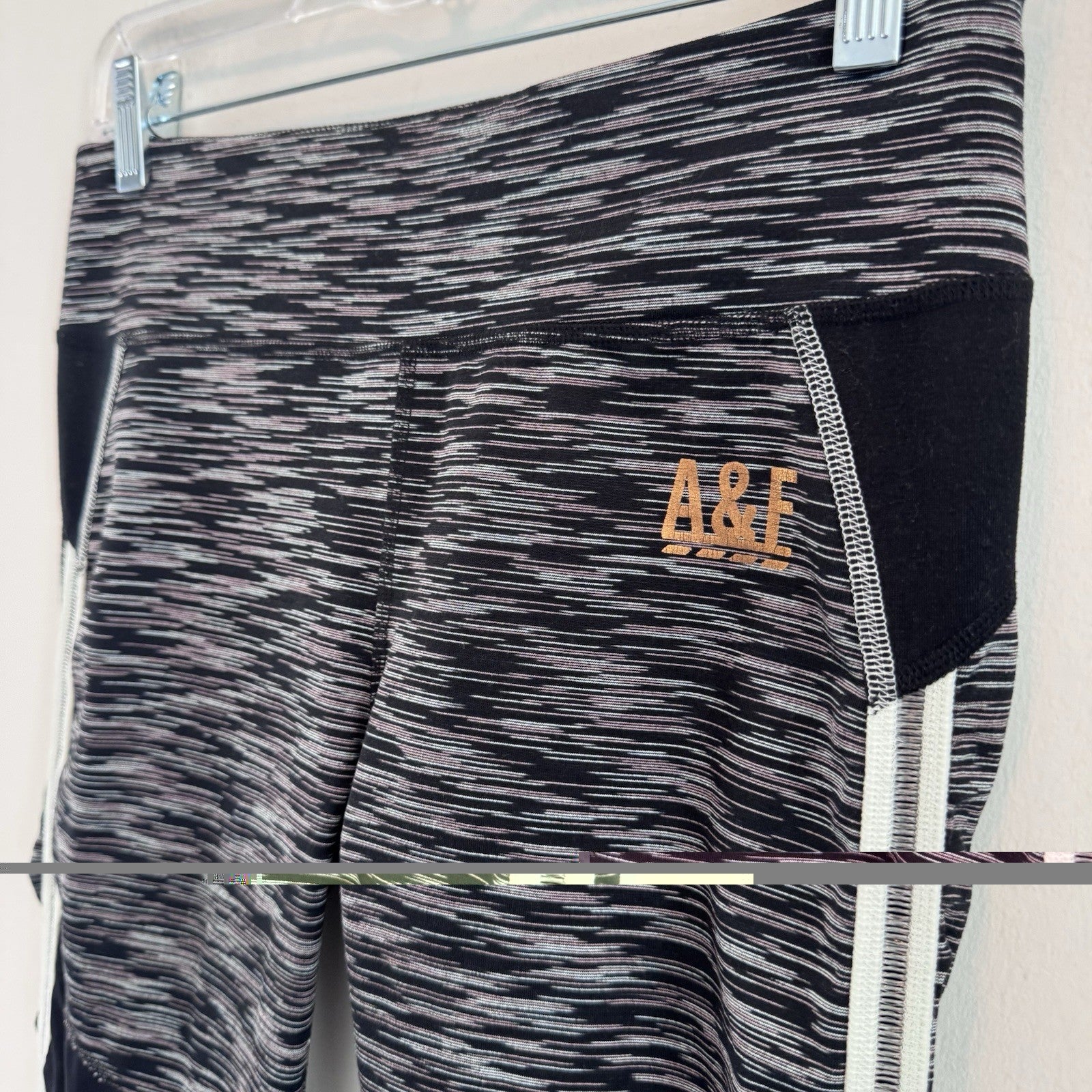 Abercrombie & Fitch A&F Leggings Women Medium Black Space Dye Activewear