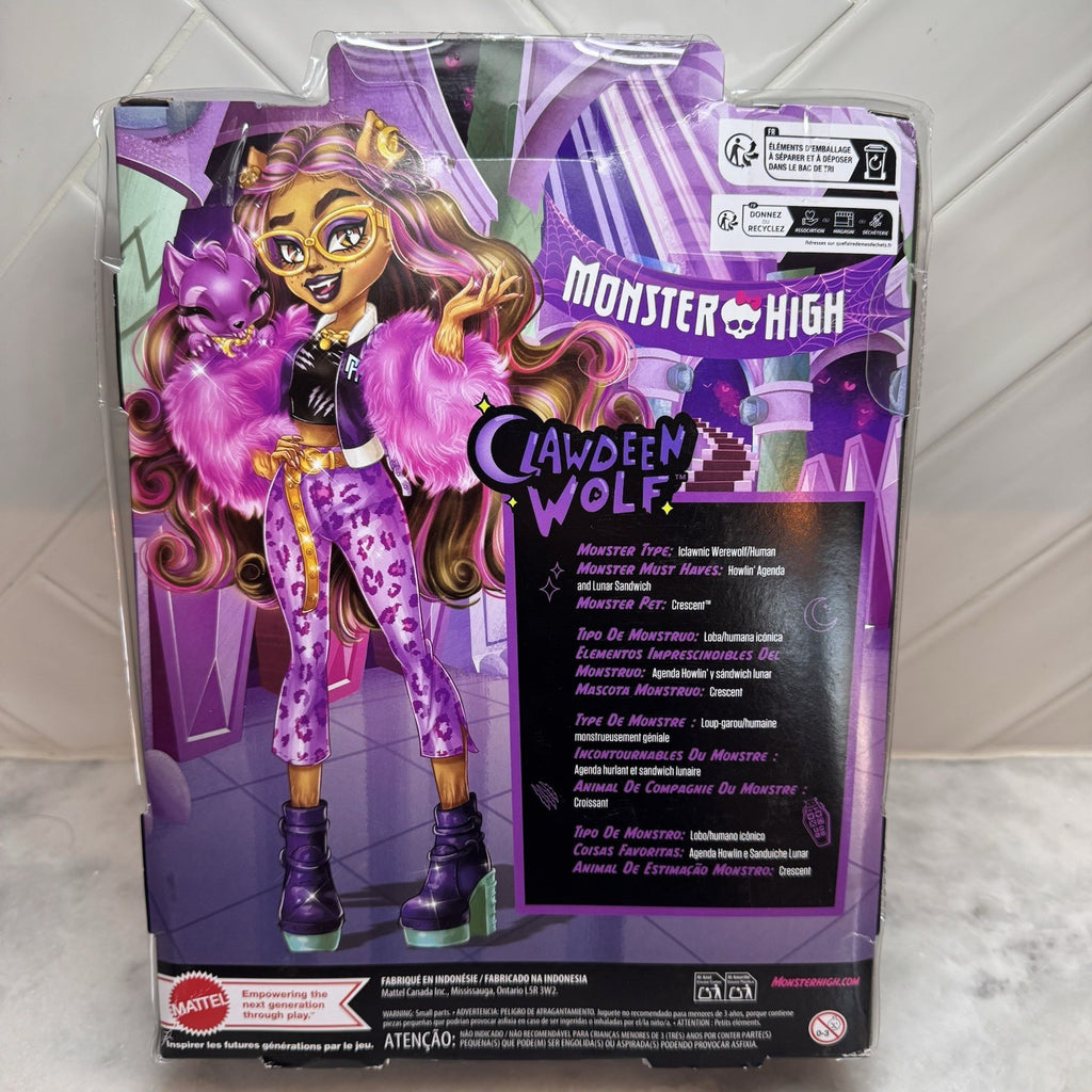 Monster High Clawdeen Wolf G3 Core Refresh Doll W DOLL STAND New NIB