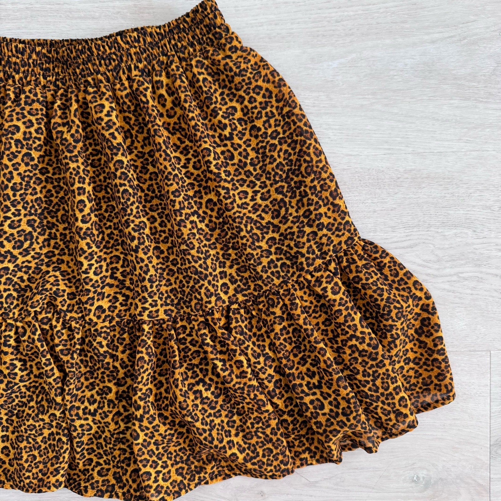 Michael Kors Leopard Skirt Womens XS Smocked Waist Lined