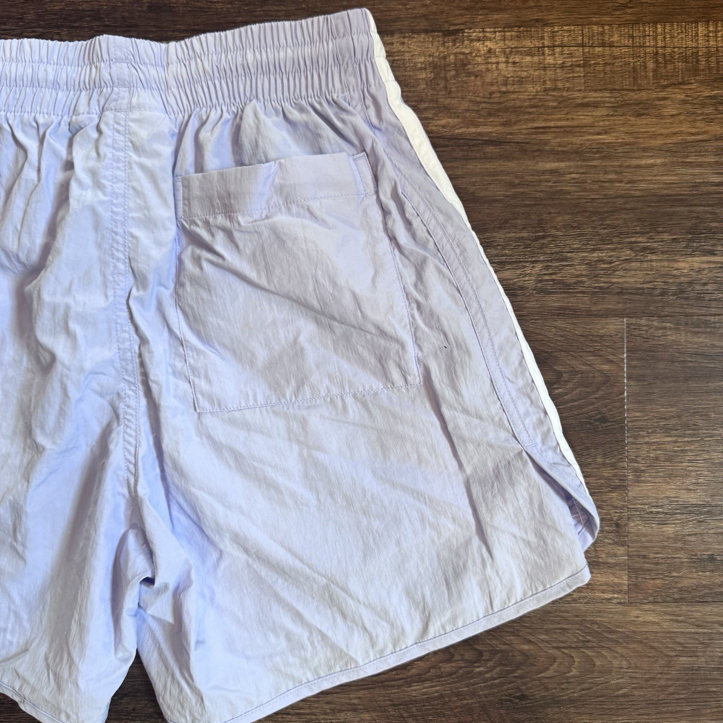 NWT Adidas Originals Sprinter Shorts Violet Tone Men’s Size XSMALL Trefoil
