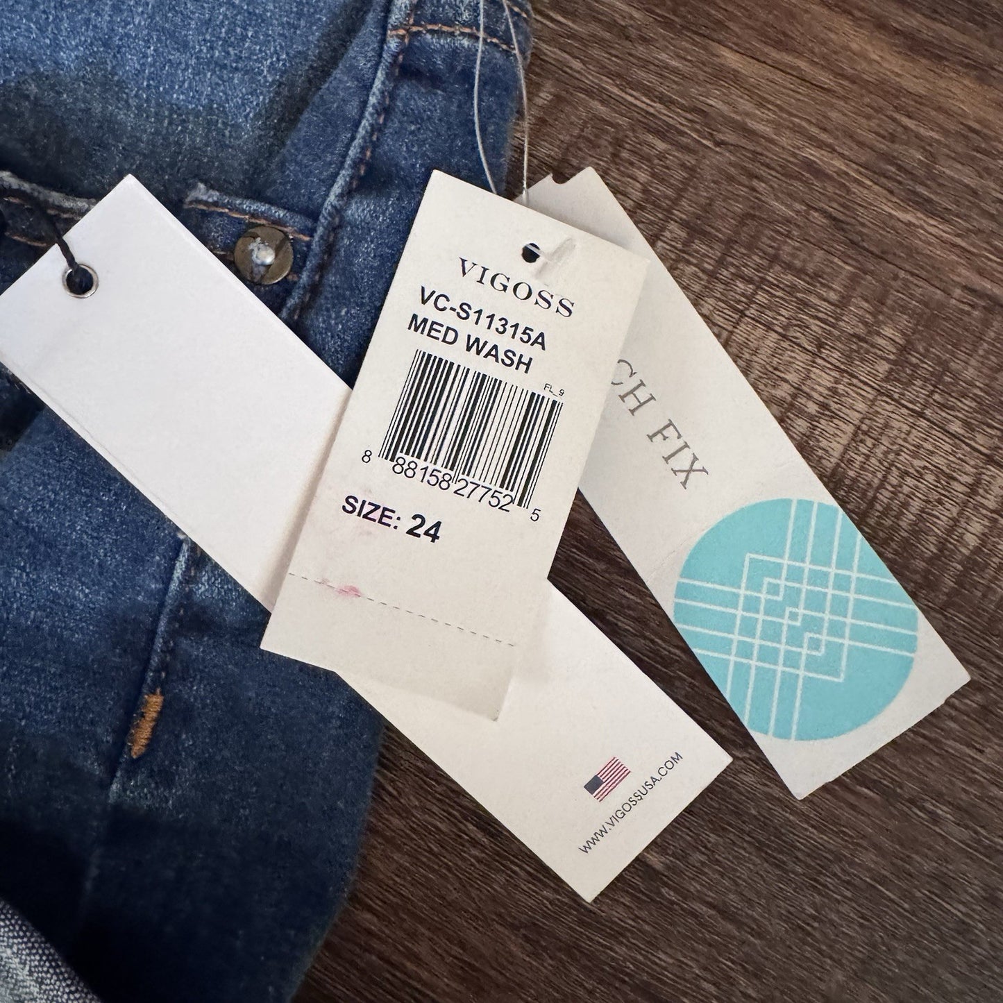 NWT Vigoss Denim Shorts Size 24 |  Wash Distressed Cuffed Shorts Stitch Fix