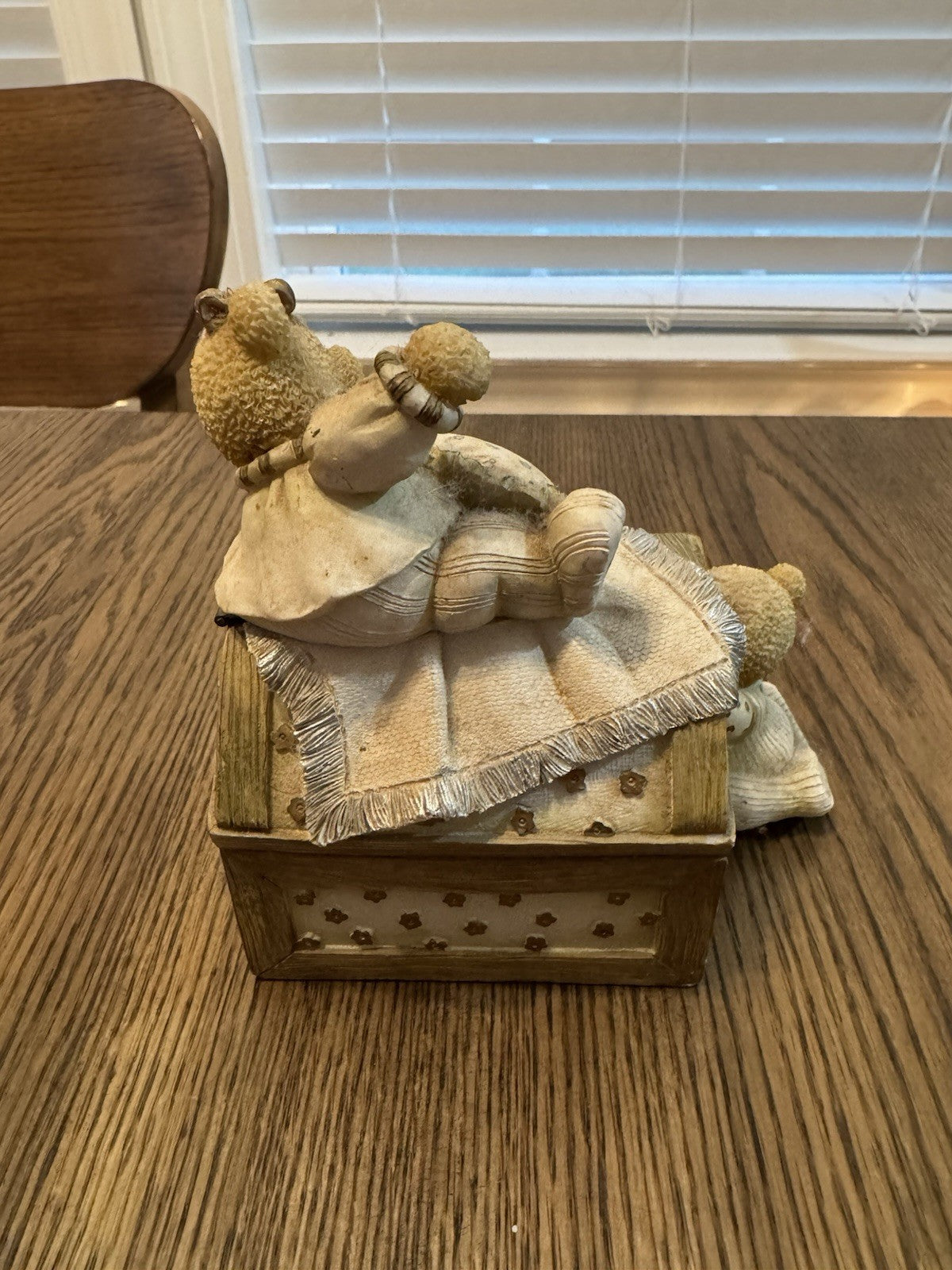 Vintage Bears Banks Collectibles Teddy Bears Hiding In A Trunk Hidden Coin Bank