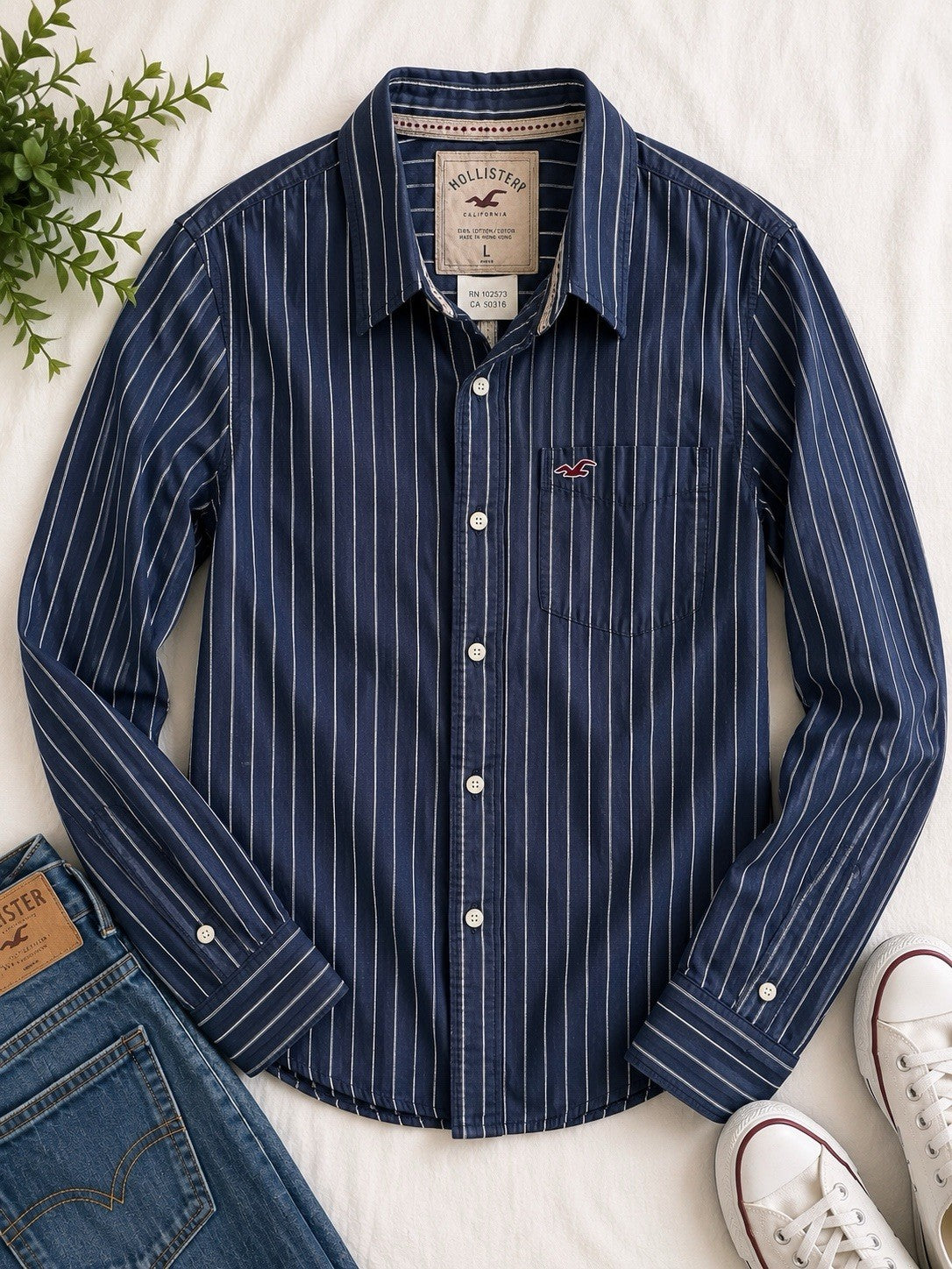 Hollister Mens Large Button Up Shirt Blue White Stripe Cotton Preppy Y2K