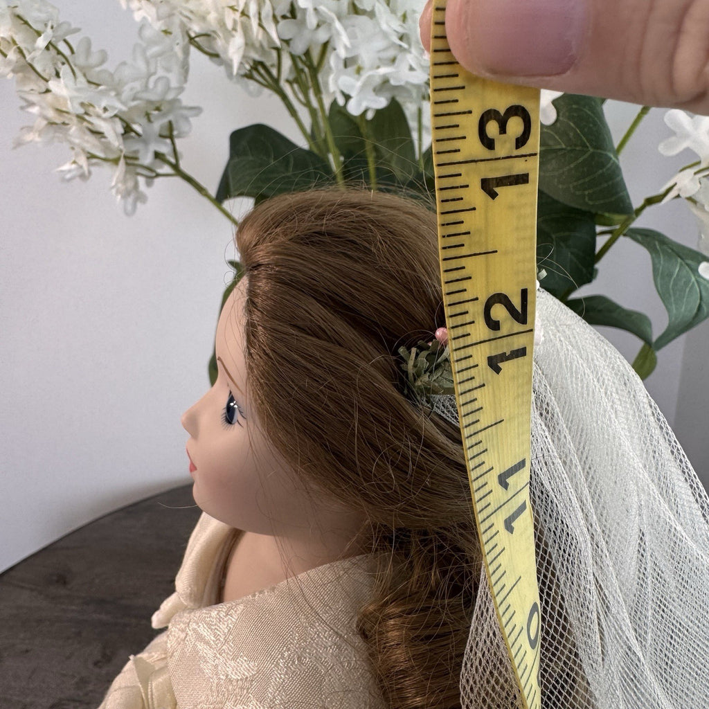 Danbury Mint Brides of America Collection Colonial Bride Abigail Doll 12"