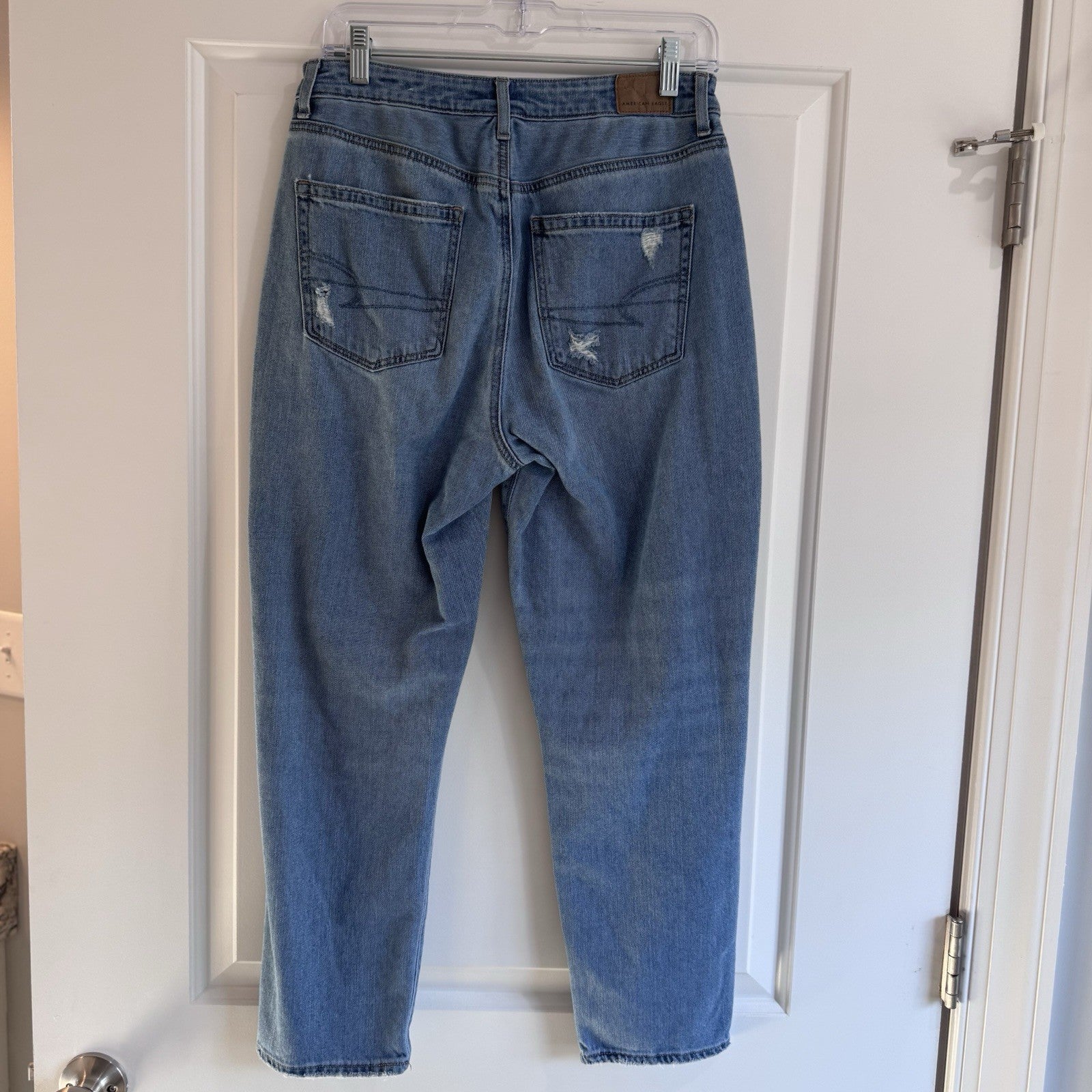 American Eagle Mom Jeans Women’s 8 Short Distressed High Rise Blue Denim