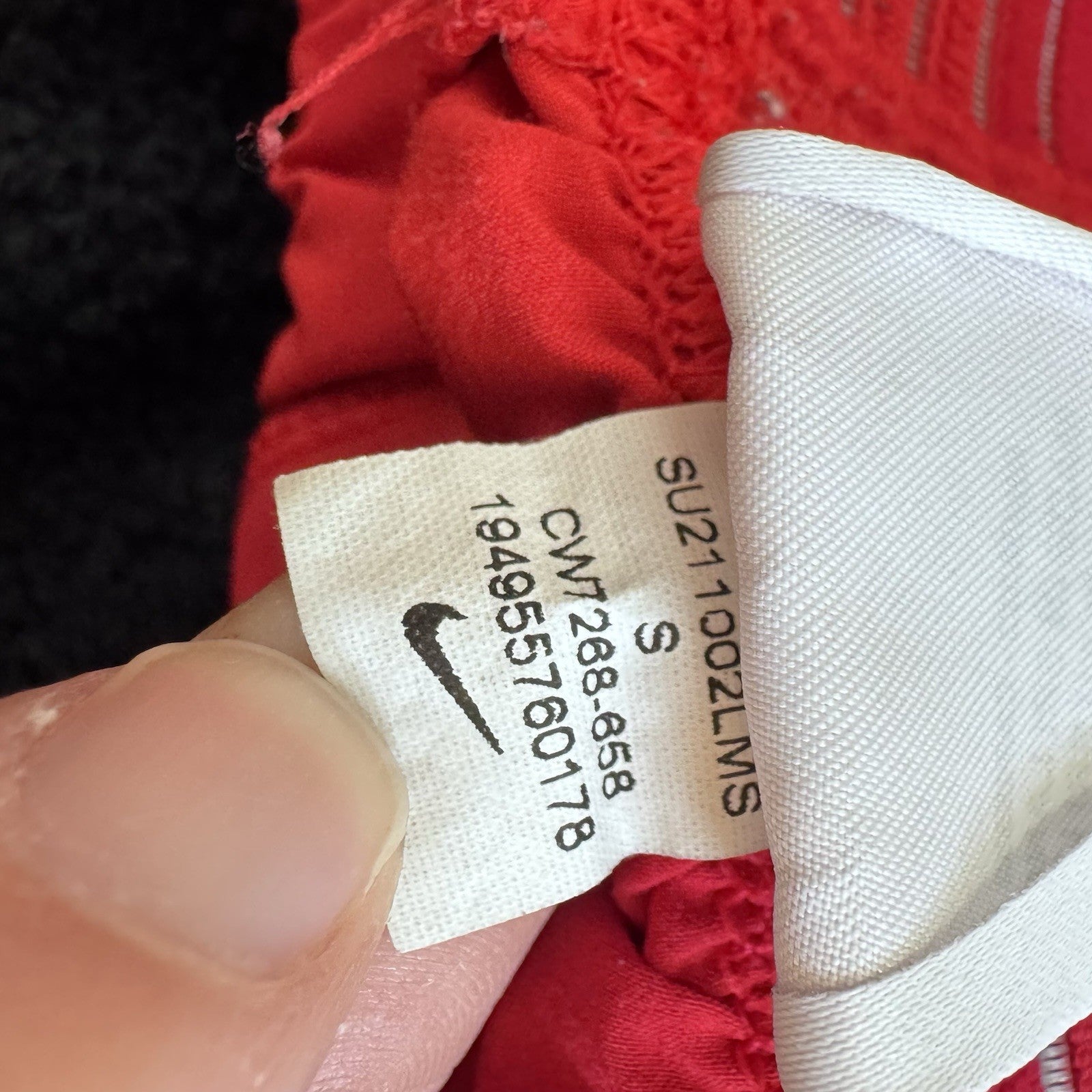 Nike Dri-Fit Women’s Running Shorts Red Size Small Athletic Activewear