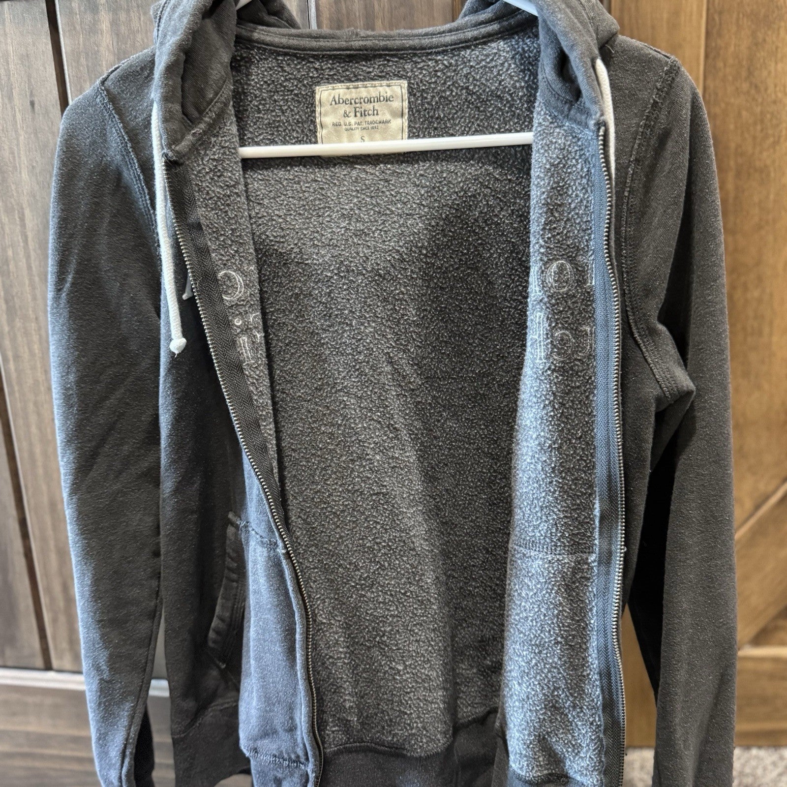 Y2K Abercrombie & Fitch Full Zip Hoodie Small Gray Embroidered Logo Vintage Look