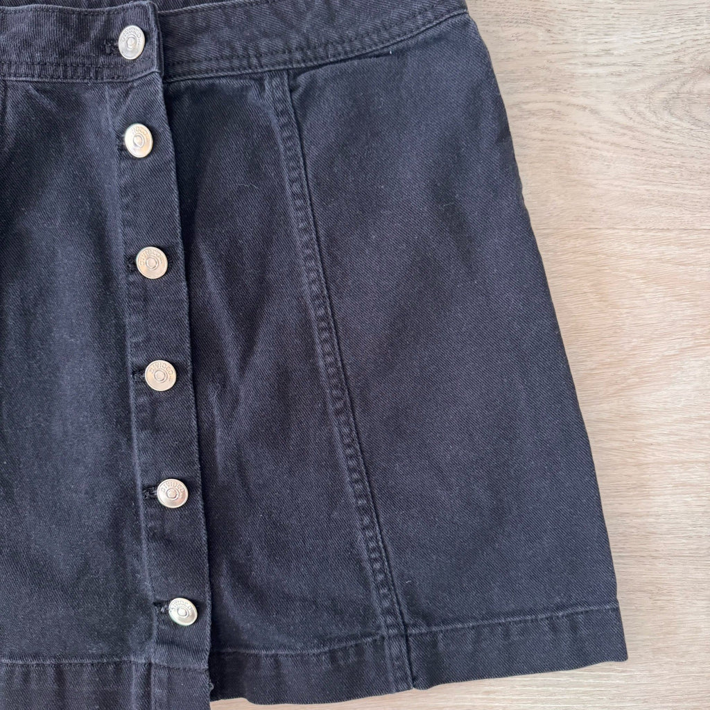 H&M Women’s Divided Black Button Front Mini Skirt Size 4 Y2K 90s