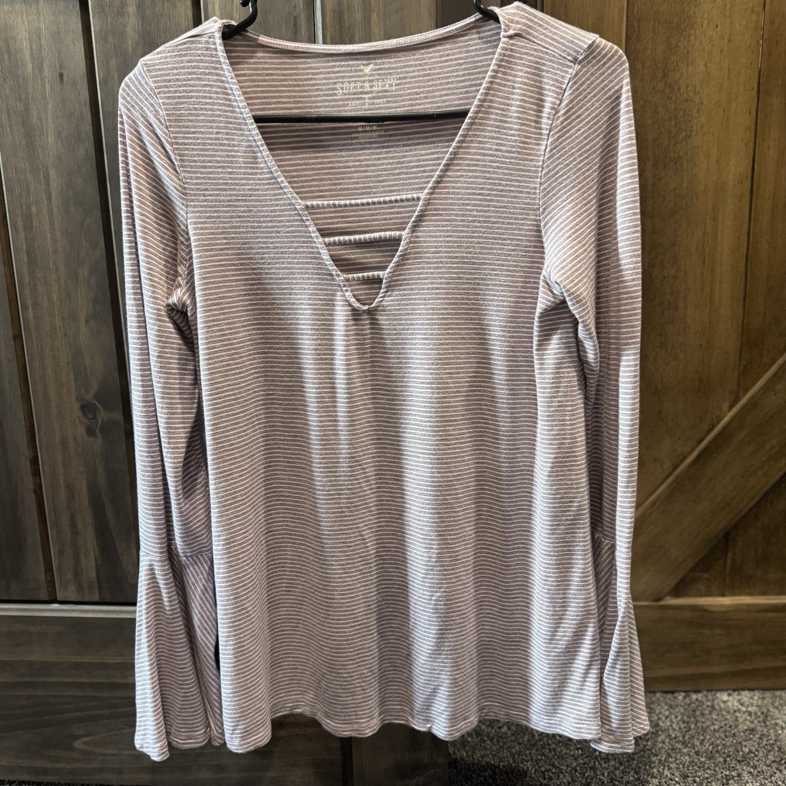 Soft & Sexy AEO Long Sleeve Striped V-Neck Top with Front Cutouts Women’s Size