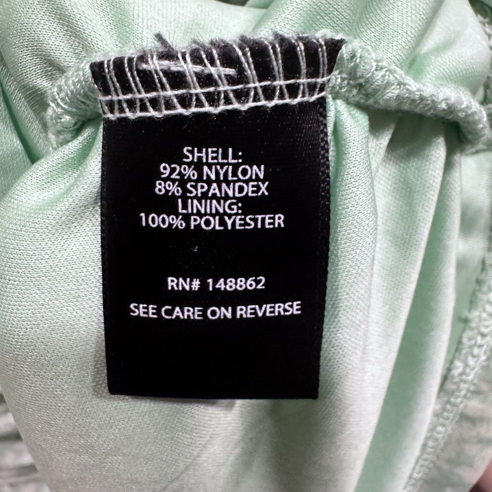 (2X/18/20) Torrid Light Green & Ivory Floral Mesh Ruched Sleeveless Tank Top