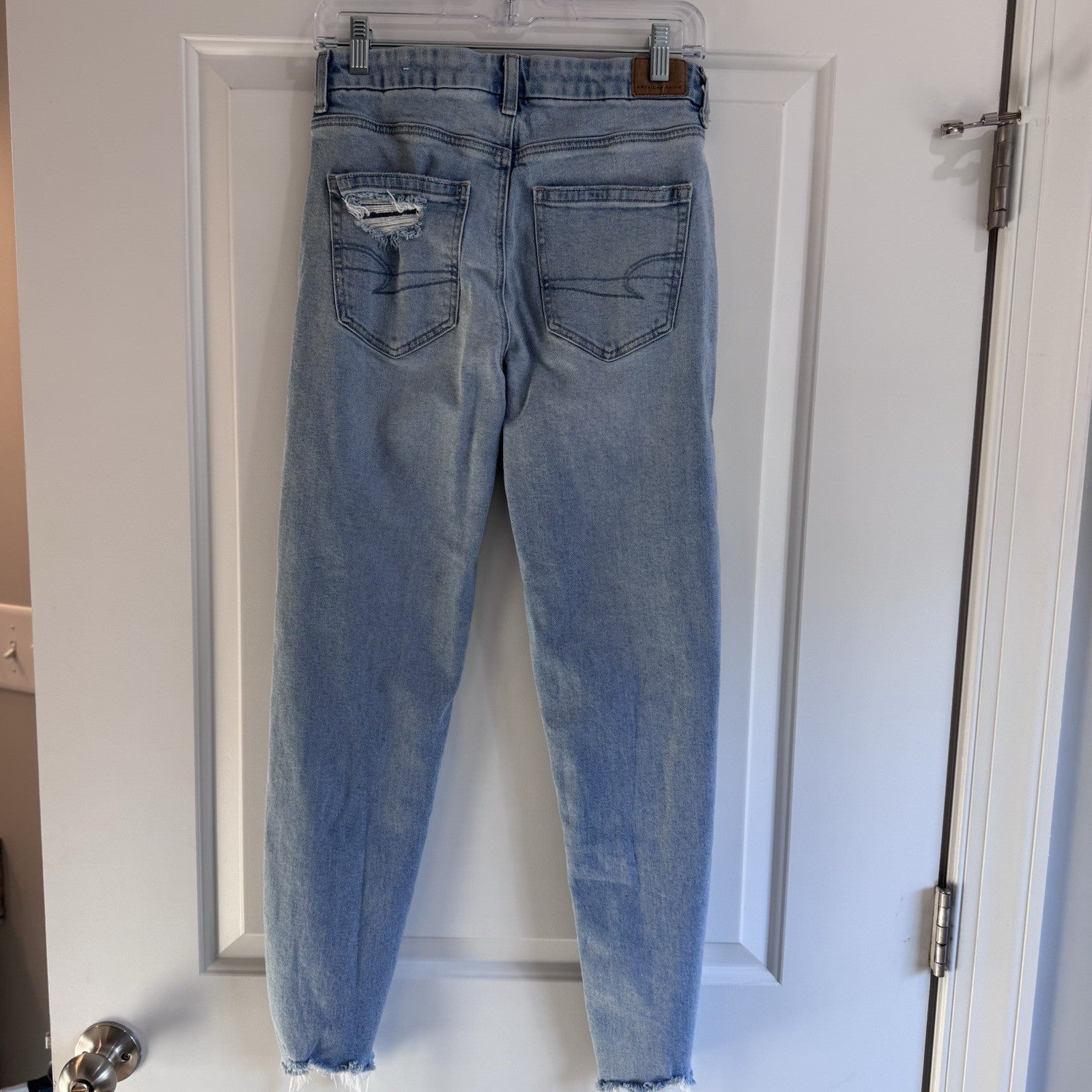 American Eagle Curvy Mom Jeans Womens 4 Regular Distressed Rigid Denim