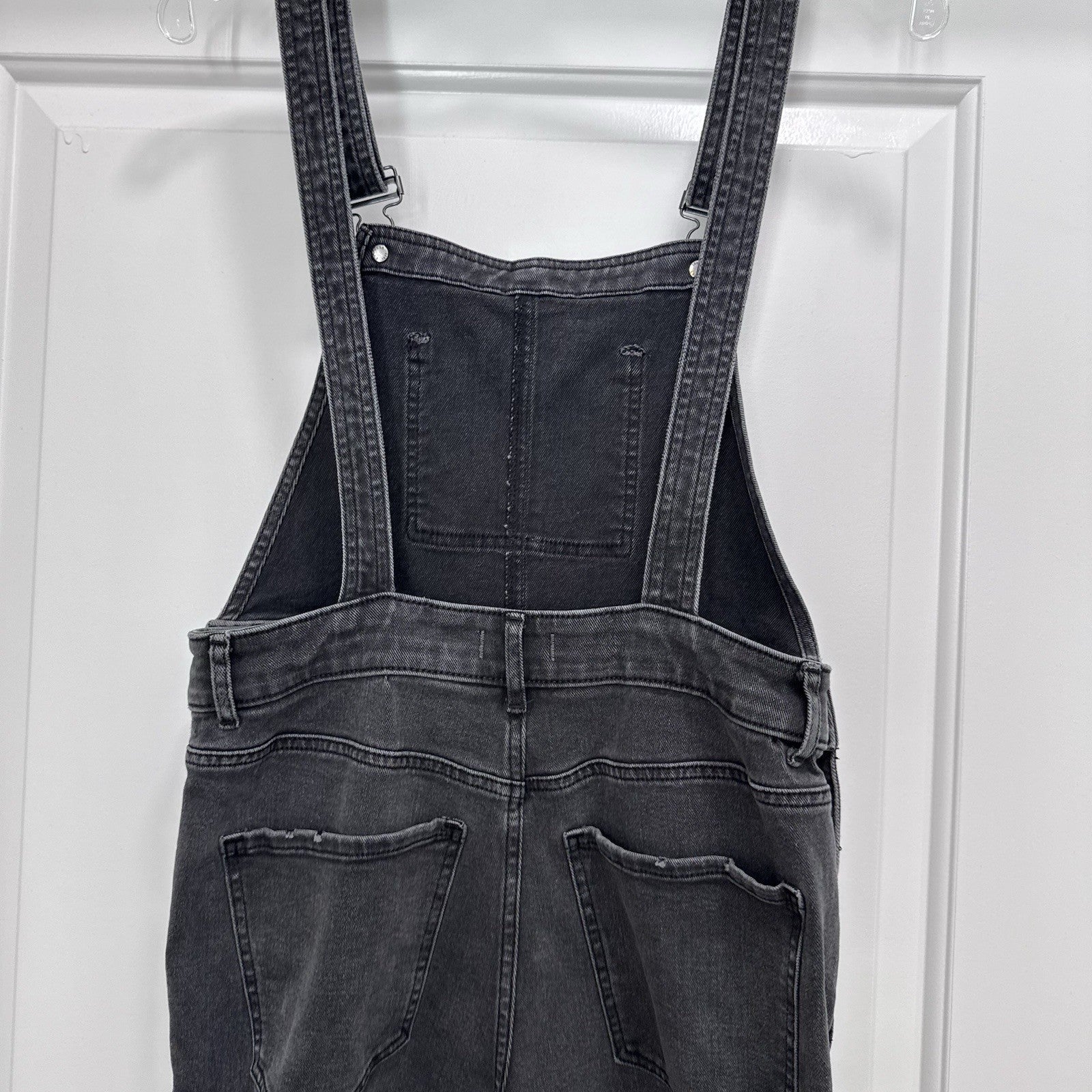 Express Black Jean Overalls Size 4 Women’s Adjustable Straps Frayed Hem