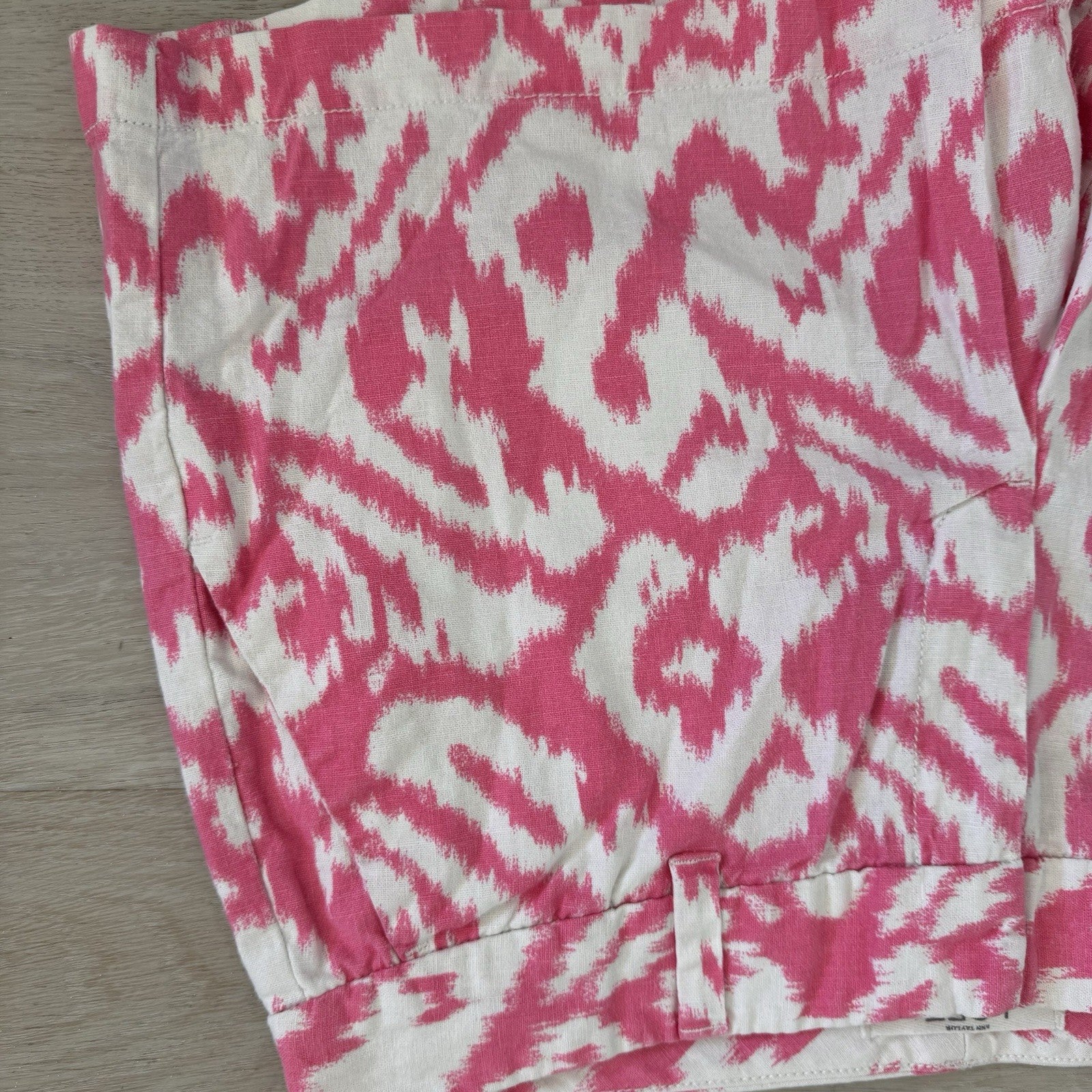 LOFT Pink Ikat Shorts Women’s 6 Linen Blend Summer Preppy