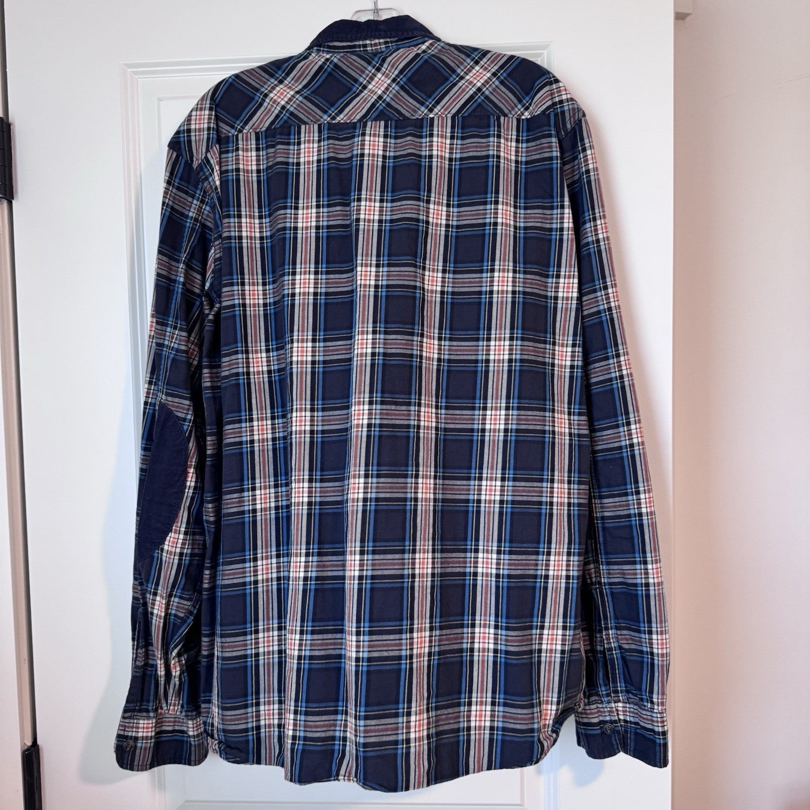 H&M LOGG Plaid Flannel Shirt Men’s XL Fitted 100% Cotton Navy Blue Check