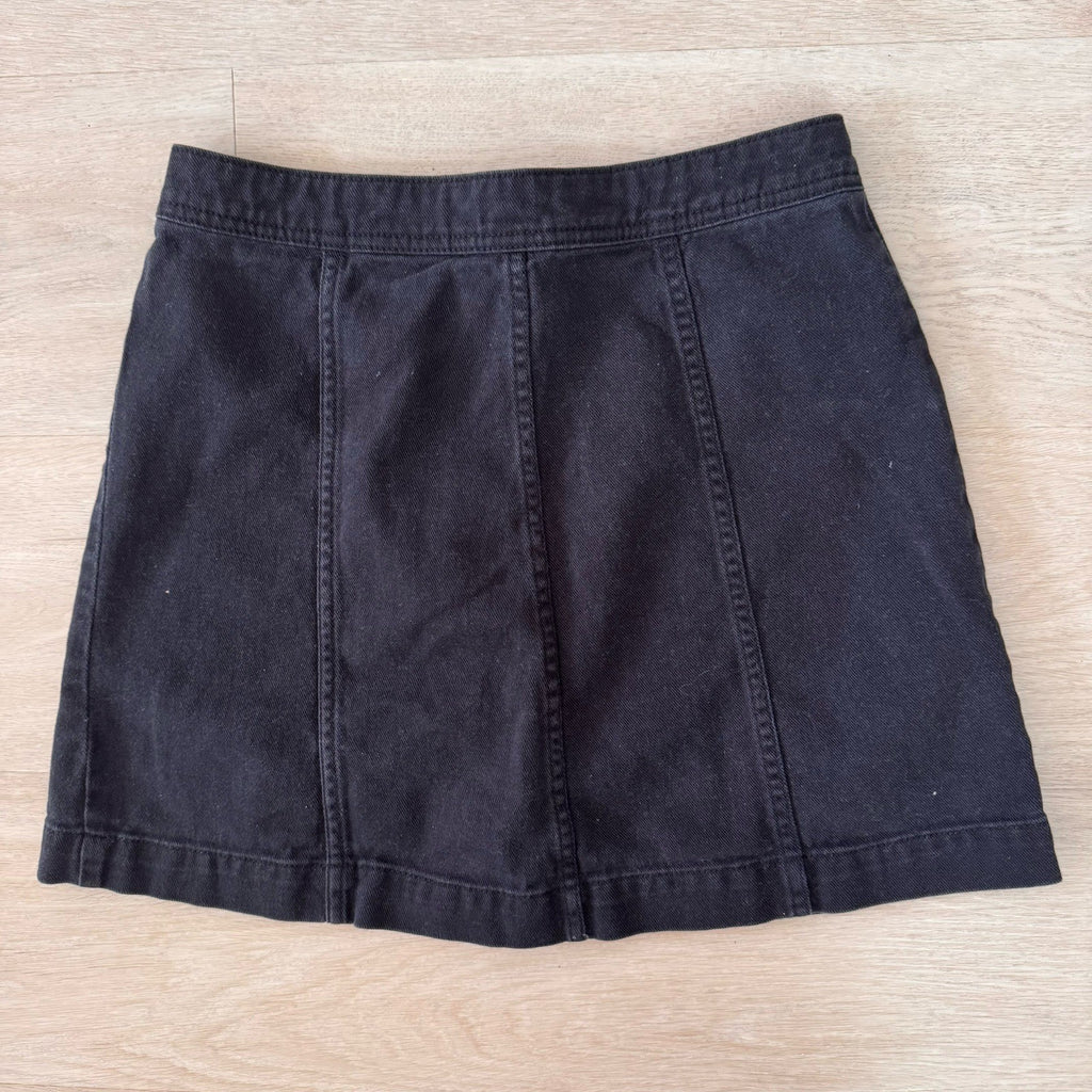 H&M Women’s Divided Black Button Front Mini Skirt Size 4 Y2K 90s