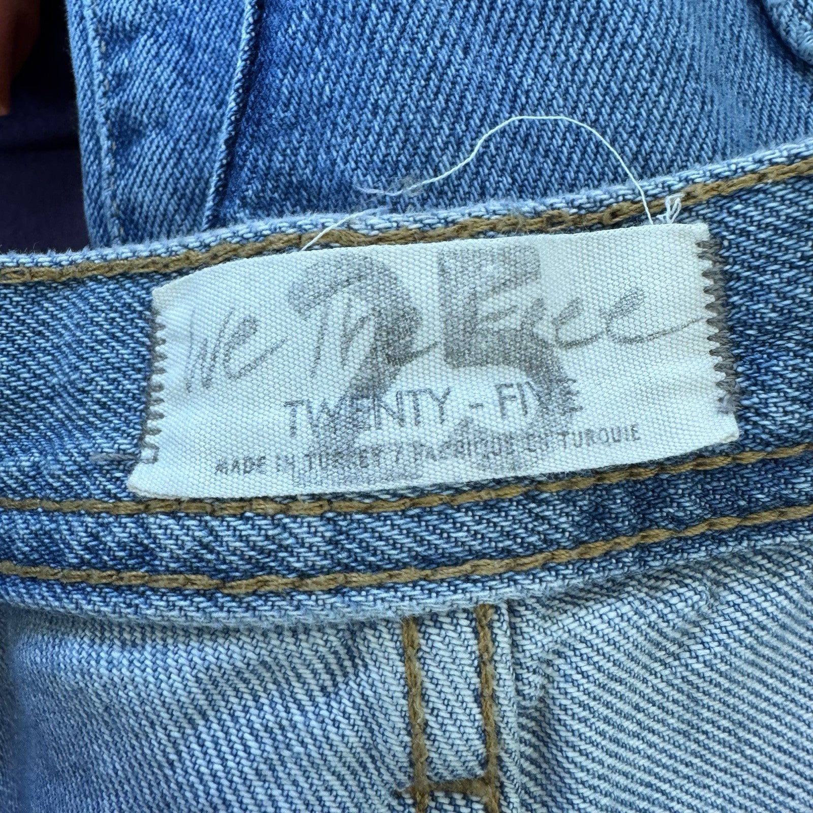 Free People We The Free Distressed Straight Leg Raw Hem Ankle Jeans 25
