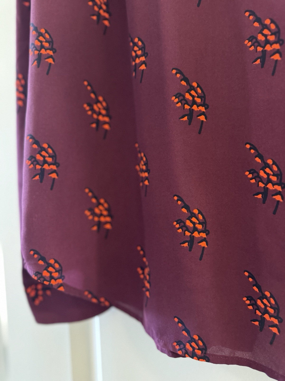 LOFT Women’s Burgundy Button Front Blouse Floral Print Long Sleeve Sz M