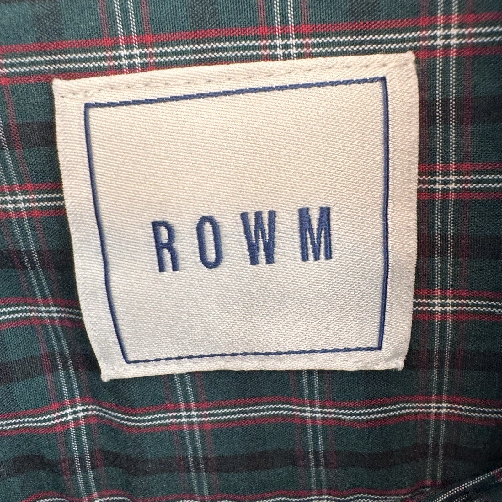 ROWM Plaid Button Down Shirt Mens M Green Red Made in Nicaragua Classic 