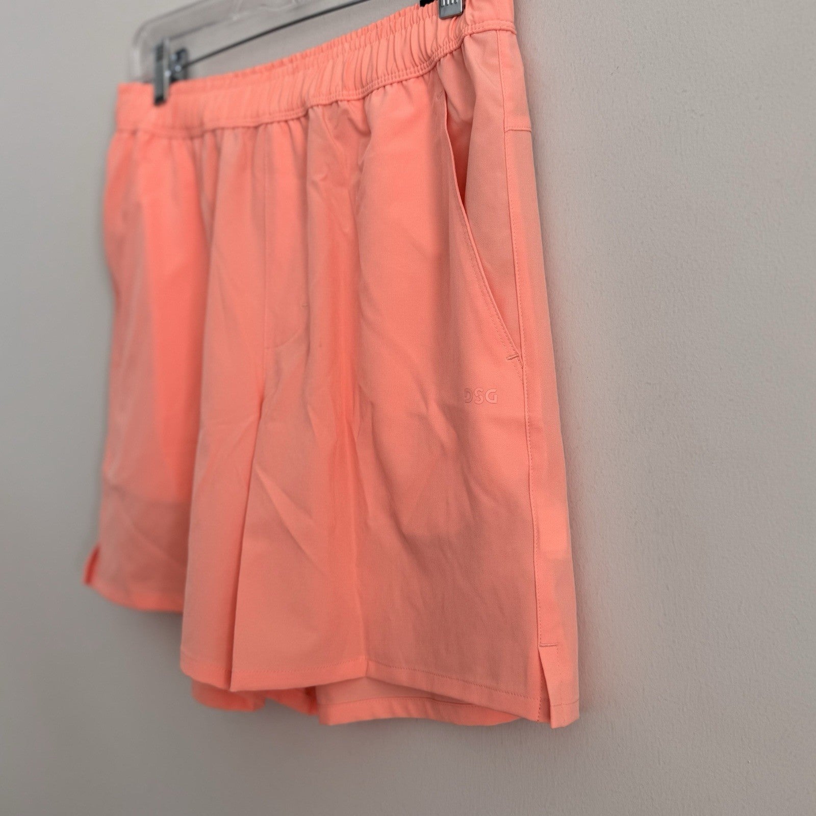 DSG Men's 6" Agility Woven Shorts Pink Ray Athletic Fit Size Small NWT Dicks