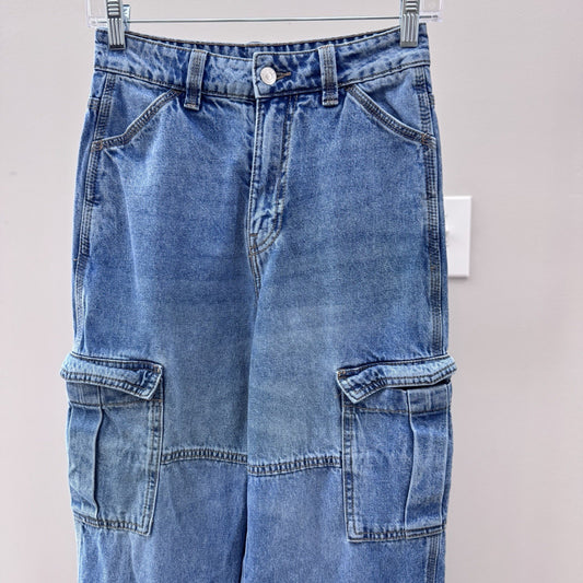 H&M Divided Women’s Cargo Jeans Size 0 – Wide Leg Baggy Denim Y2K Trendy