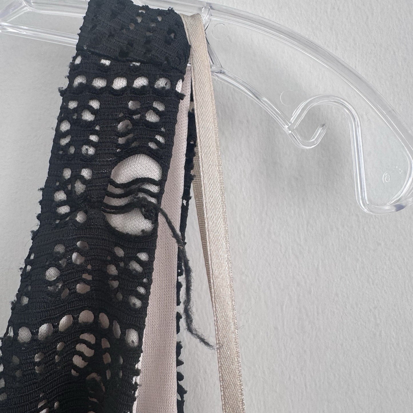 Ark & Co Lace Sheath Dress Navy Nude Lined V Neck Sleeveless Size S