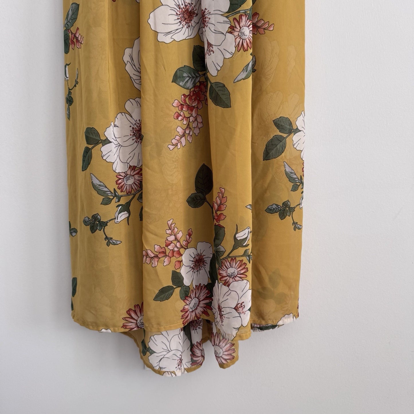 Love Tree Mustard Floral Maxi Dress Women M Boho V Neck Spaghetti Strap