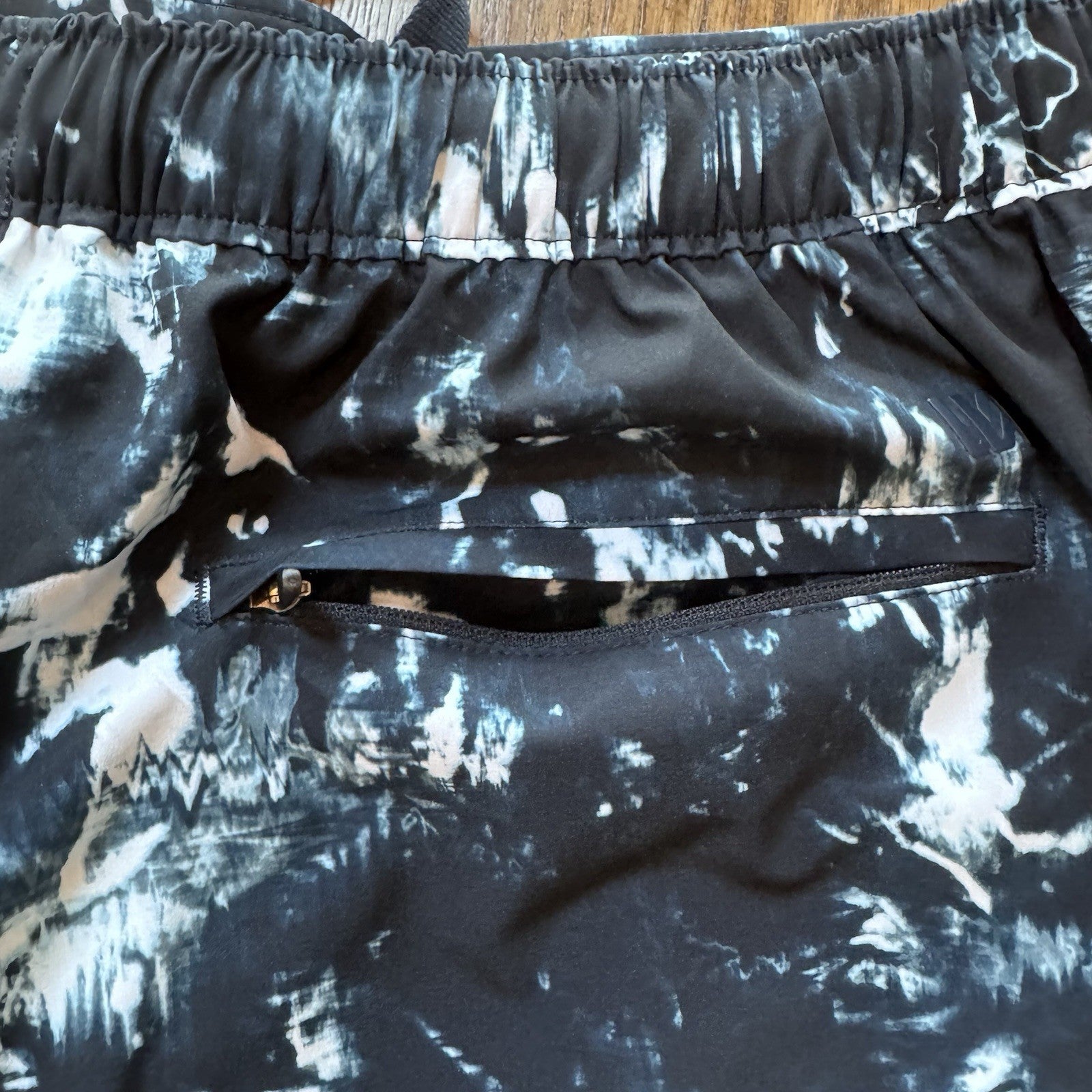 VRST Men’s 5” Resort Shorts Size M Indigo Craft Swim Trunks Slim Fit NWT