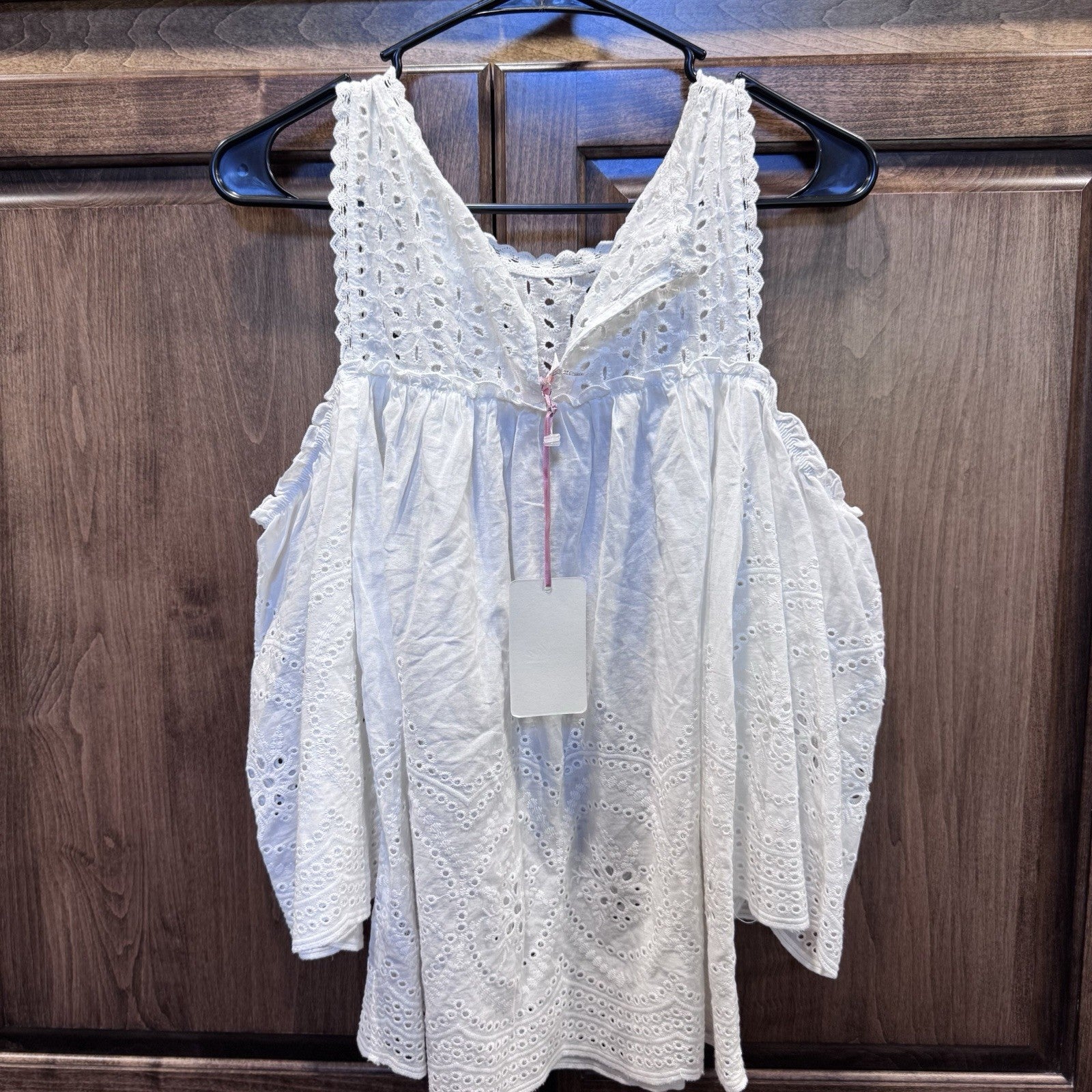 Entro White Eyelet Cold Shoulder Blouse | Size Small | Boho Summer Top NWT