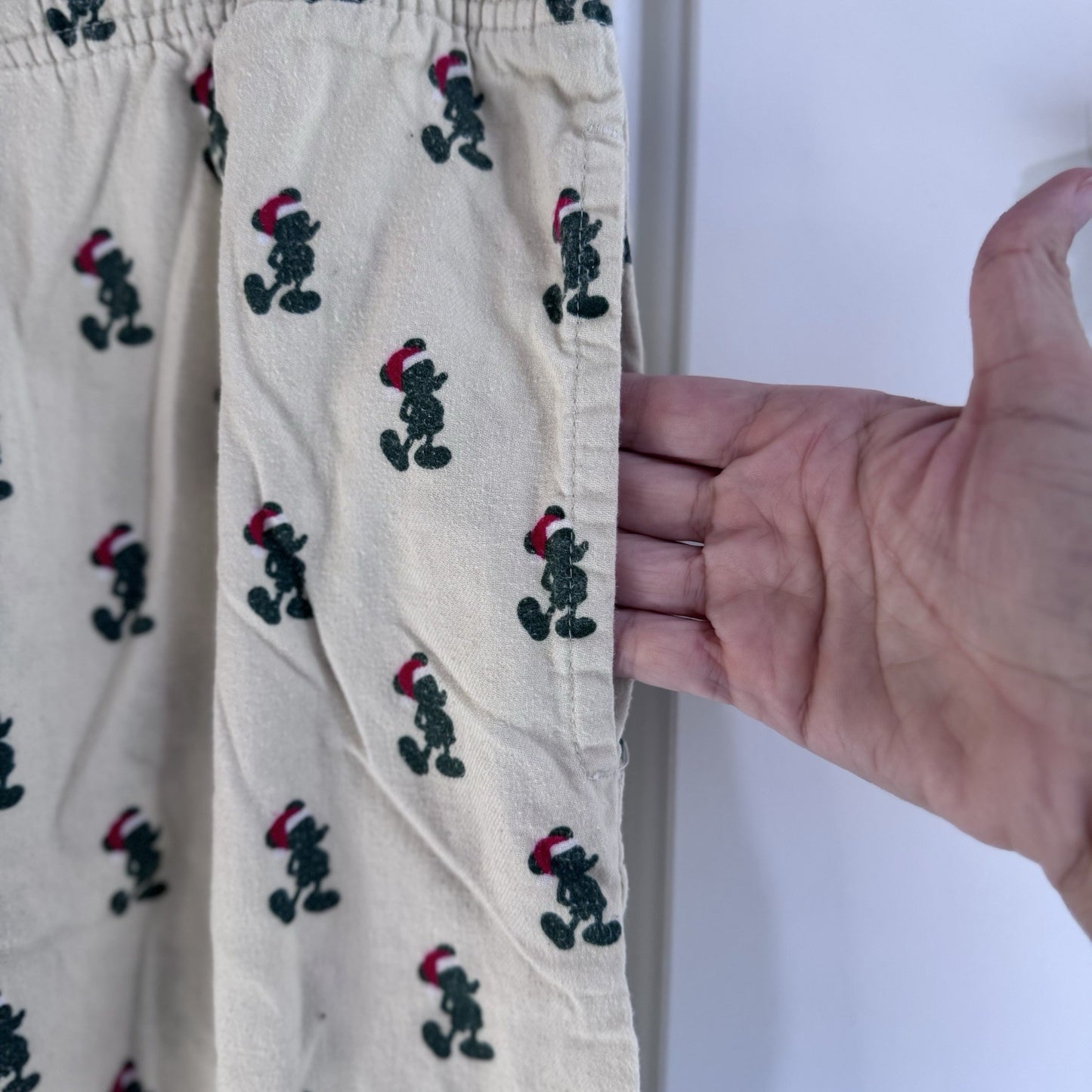 Disney Parks Mickey Mouse Pajama Pants Mens XL Christmas Holiday Lounge