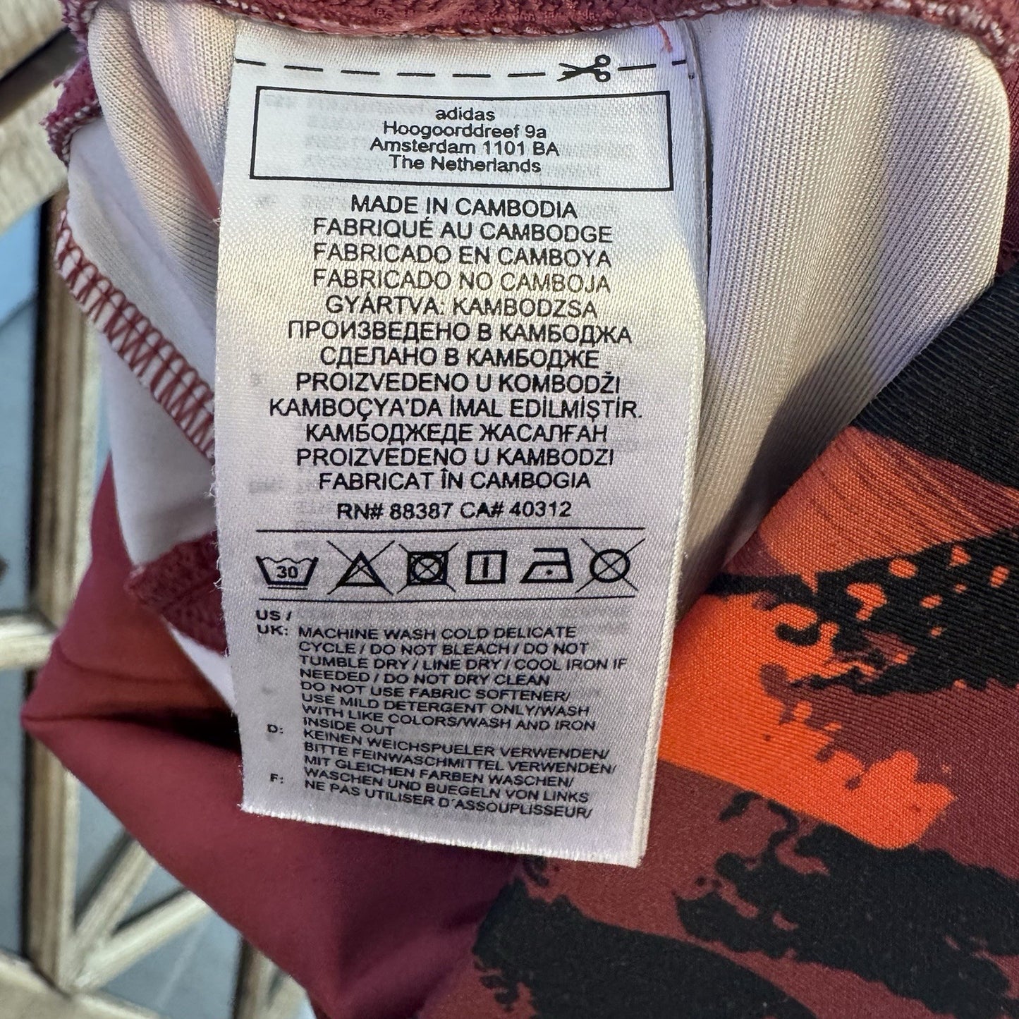 Adidas Women’s S Burgundy Red Abstract Print High Rise Leggings Small