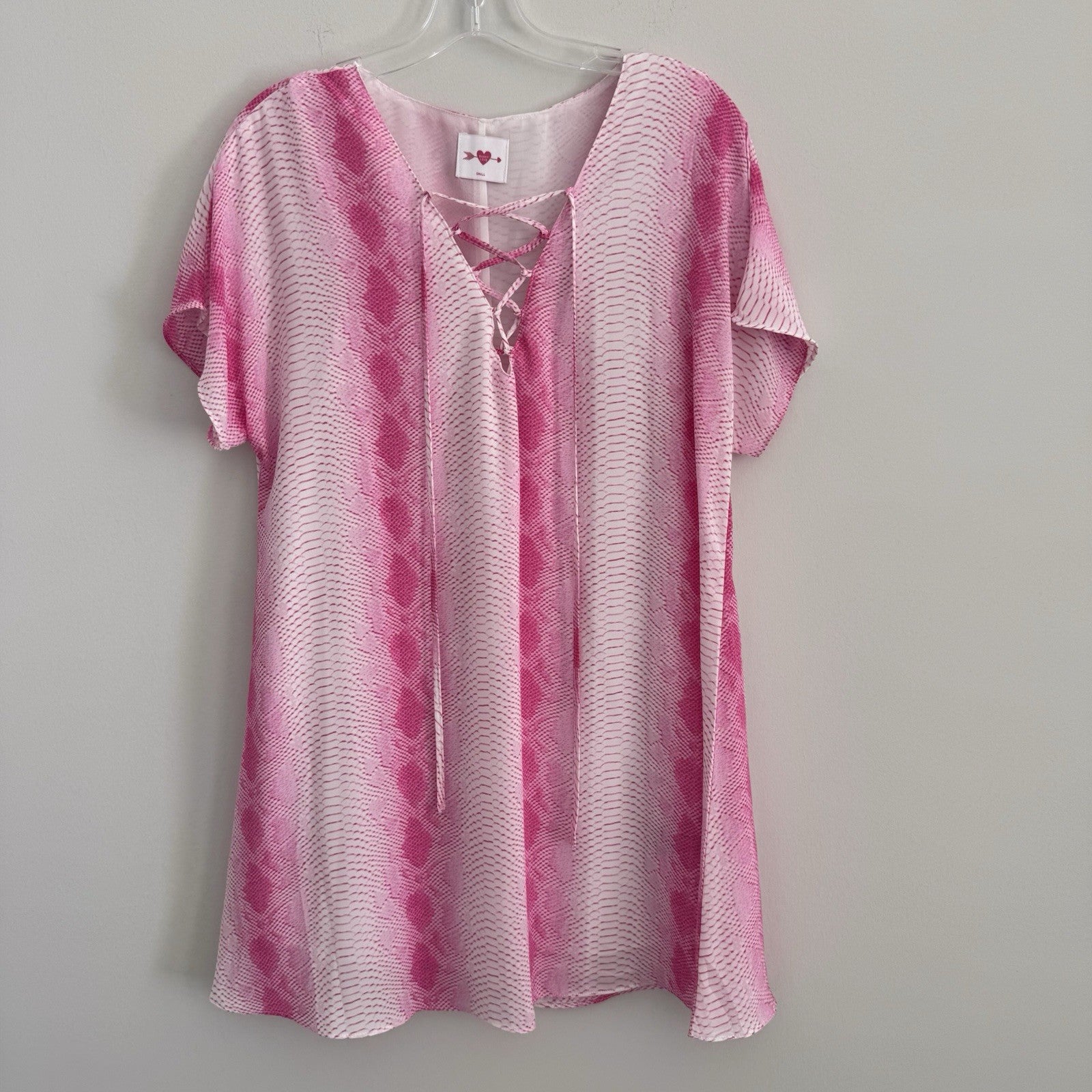 Buddy Love Lolly Pink Snakeskin Tunic Dress Women's Size Small Lace Up Neck Boho