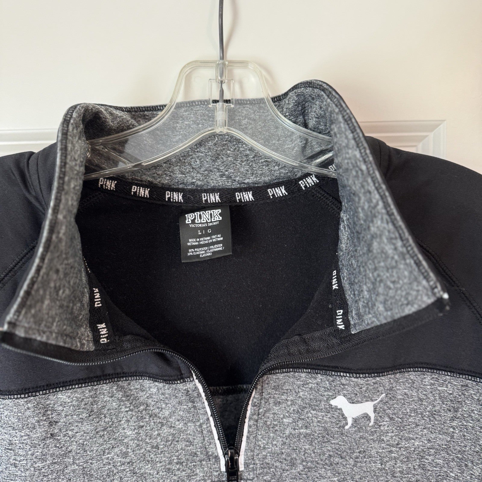 PINK Victoria’s Secret 1/4 Zip Pullover L Gray Black Dog Logo Stretch