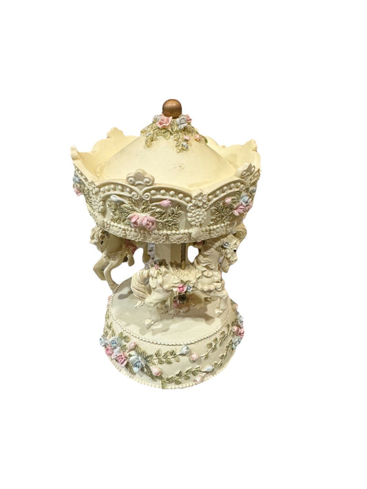 Vintage 1999 Limited Edition Three Horse Resin Wind Up Spinning Music Carousel