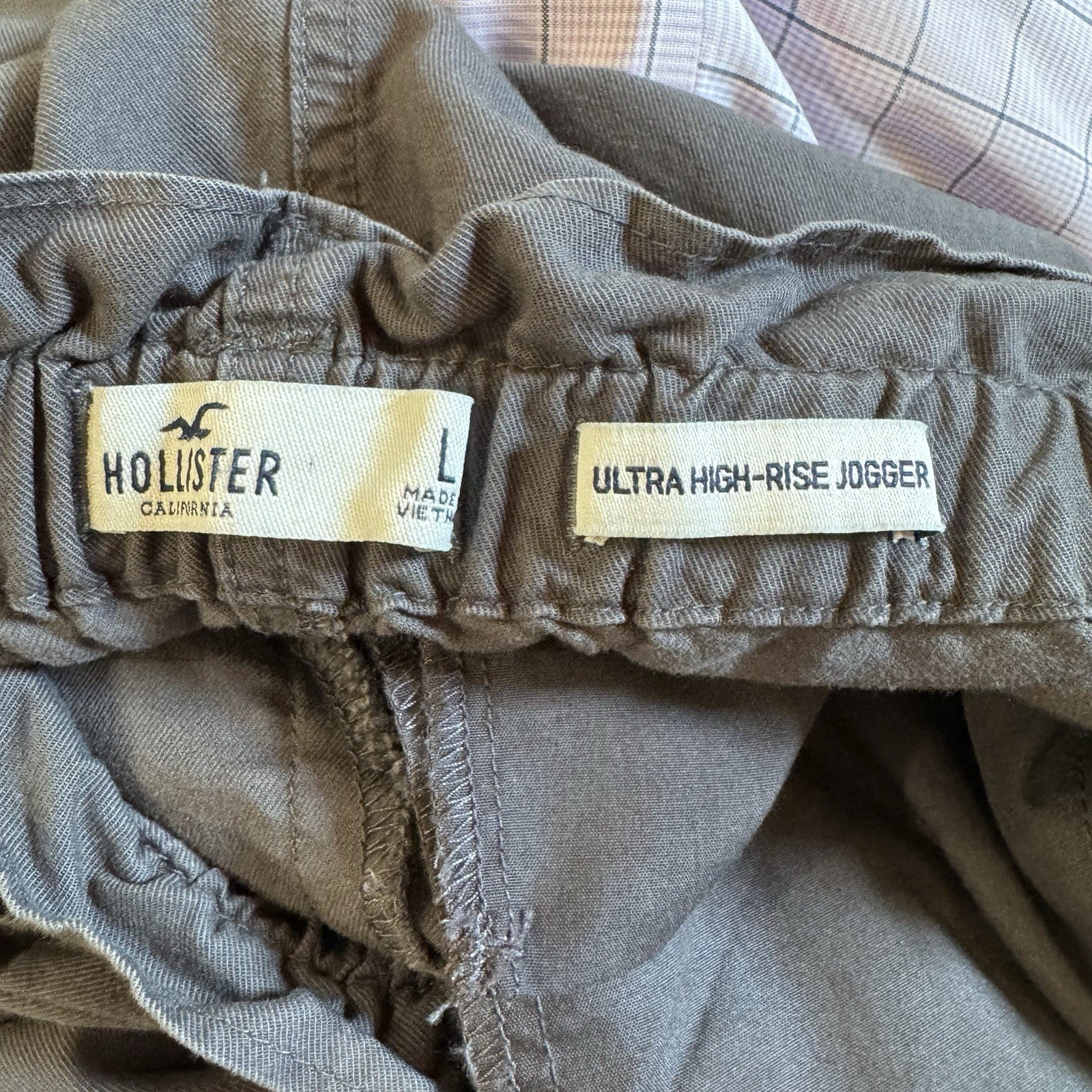 Hollister Ultra High-Rise Jogger Pants Size L Gray Paperbag Waist Belted lounge