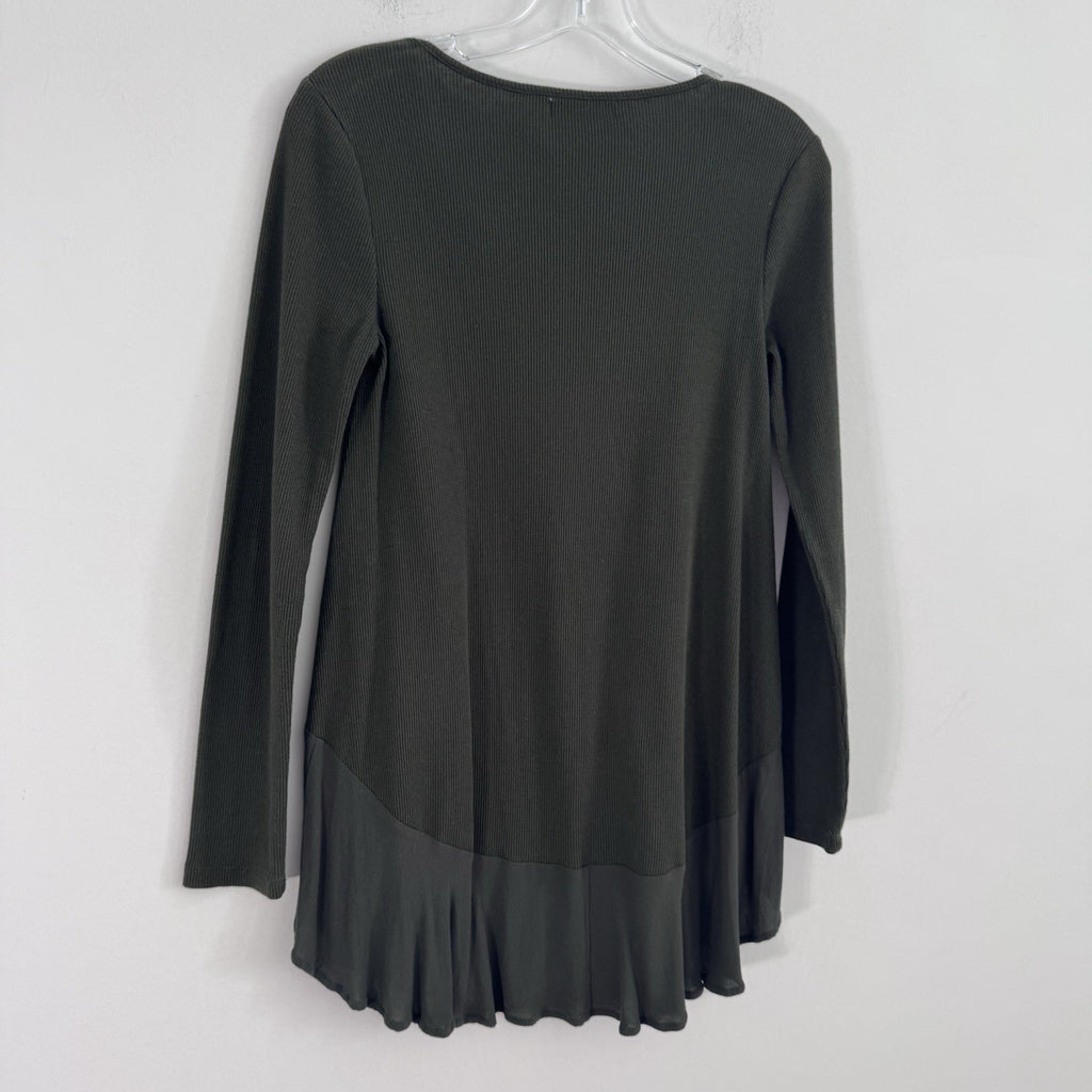 Altar'd State Women's Small Olive Green Ribbed Long Sleeve Top Ruffle Hem Tunic