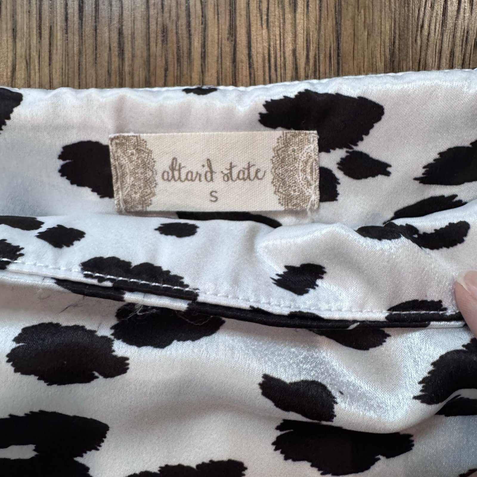 Altar’d State Animal Print Satin Mini Skirt Size Small Lined Black White