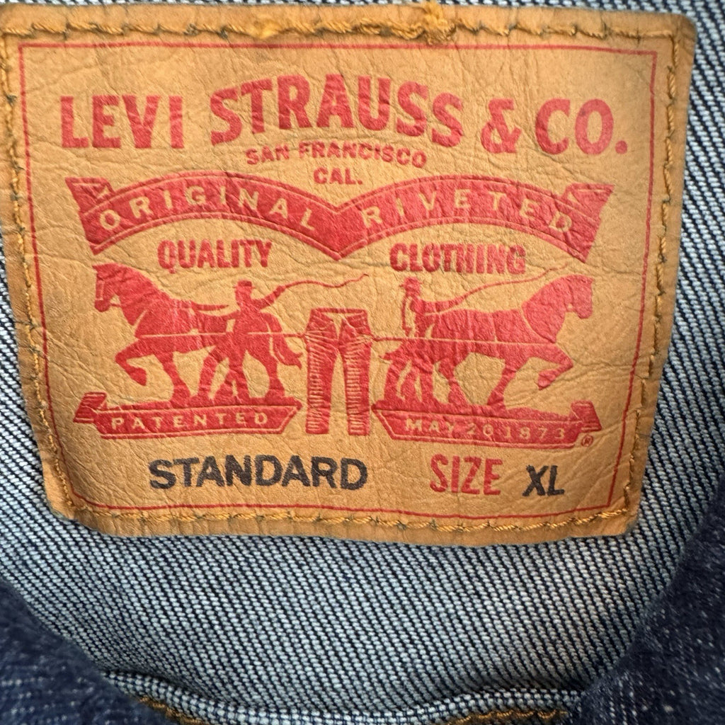 Levi’s Denim Trucker Jacket XL Dark Wash Button Front Classic Jean NWT