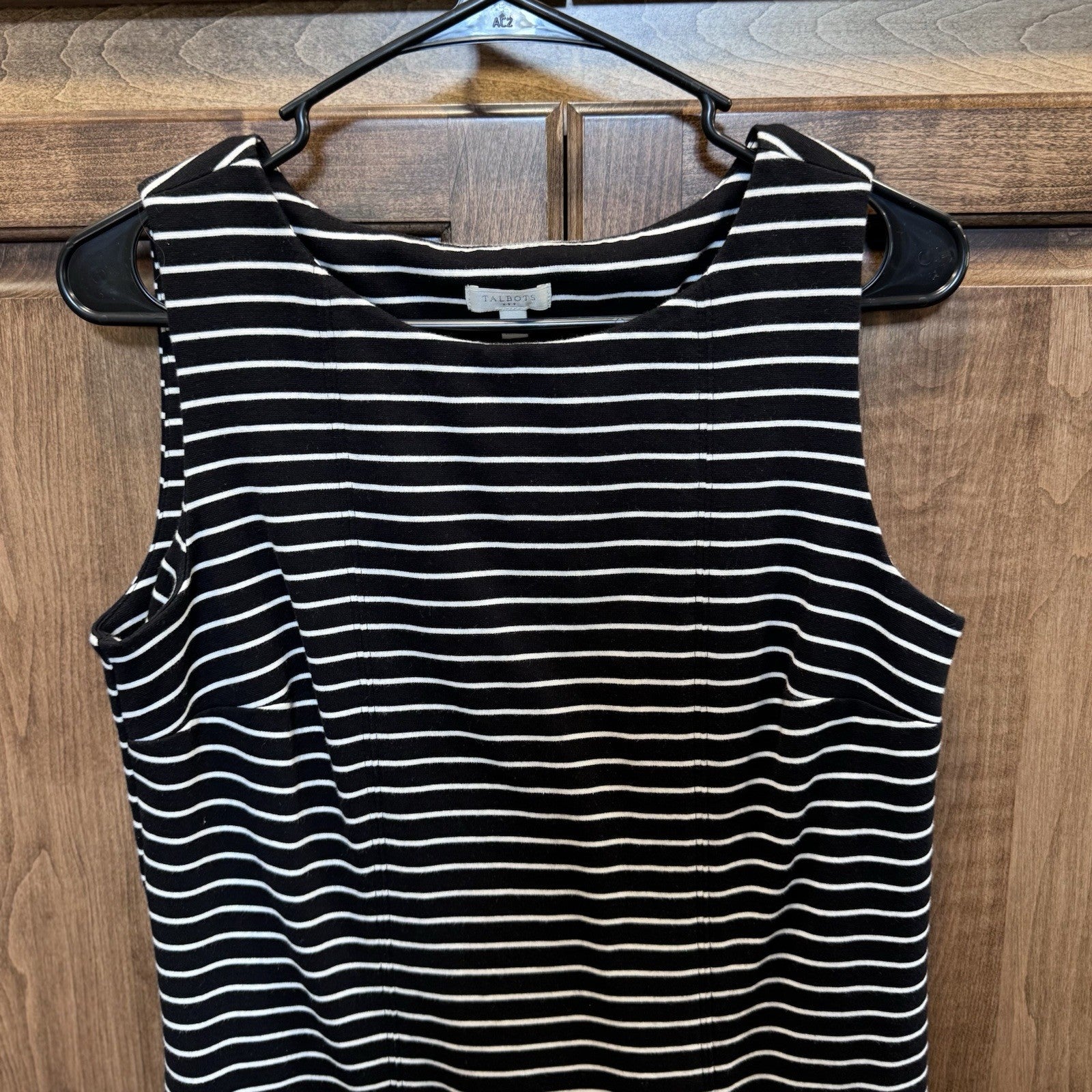 Talbots Sleeveless Shift Dress Sz S Black White Stripe Cotton Blend Classic Fit