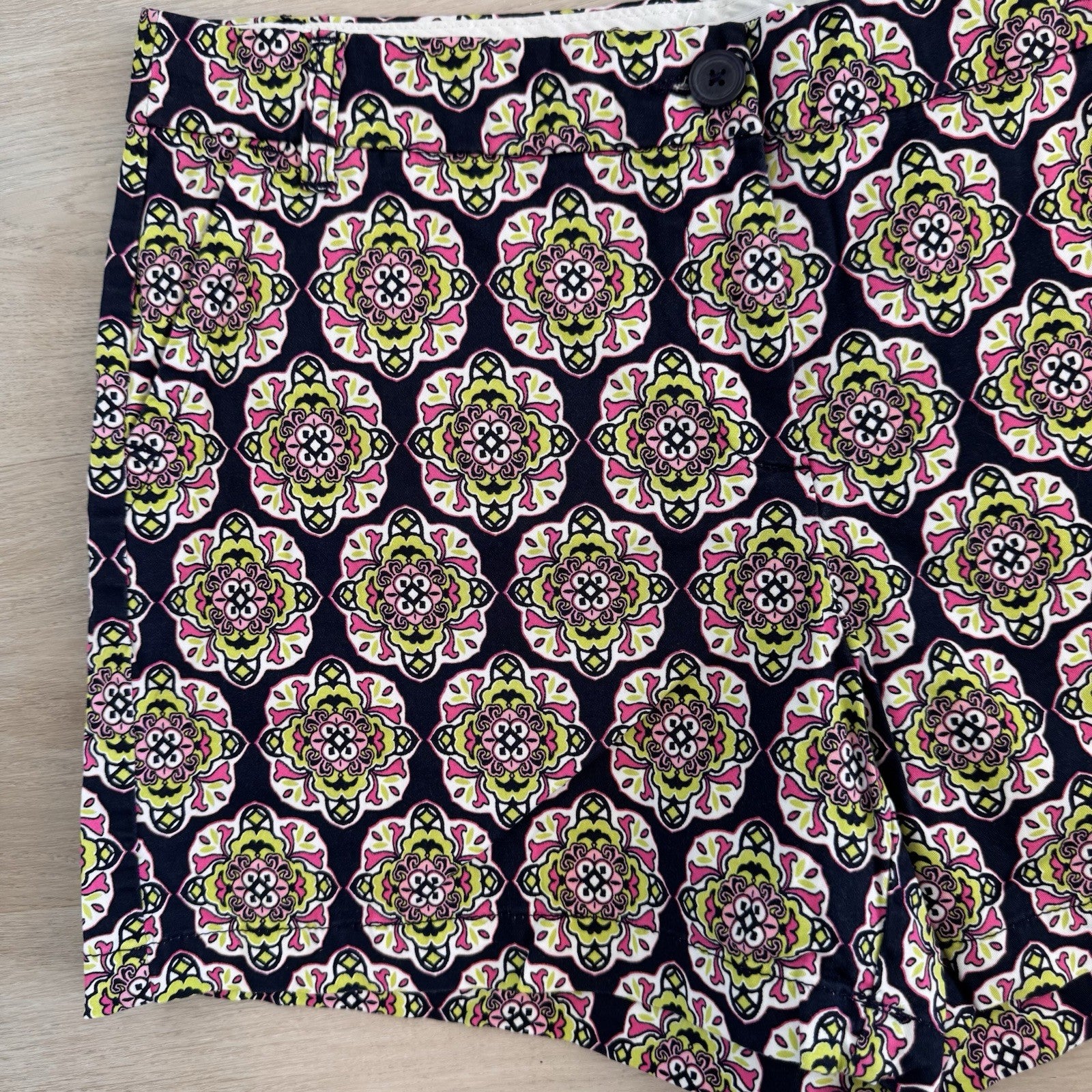 Crown & Ivy Shorts Lot Of 2  Size 14 Geometric & Medallion Print Cotton