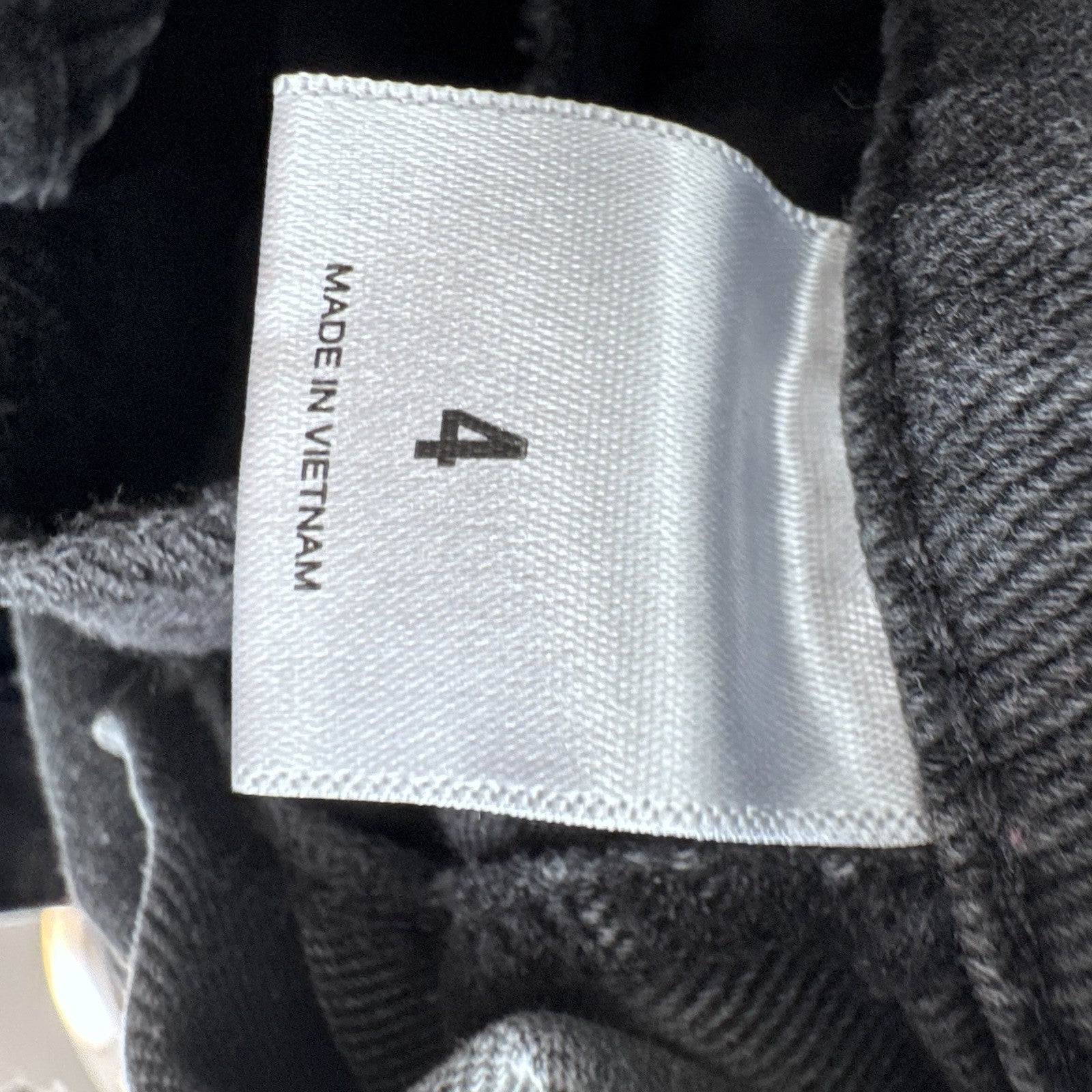 Express Black Jean Overalls Size 4 Women’s Adjustable Straps Frayed Hem