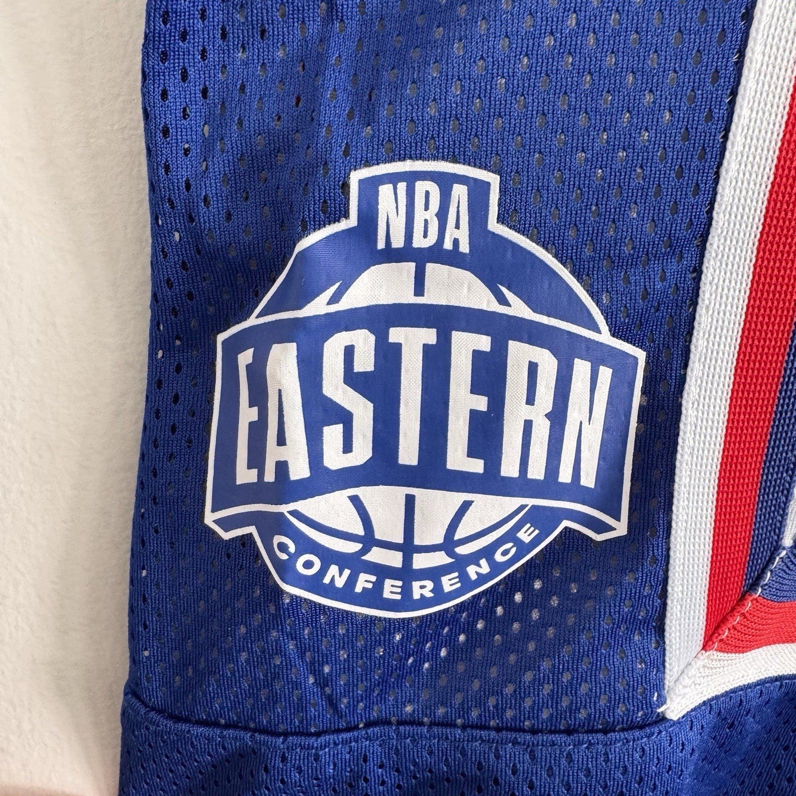 NBA Eastern Western Conference Medium Basketball Shorts White Blue Men’s NWT