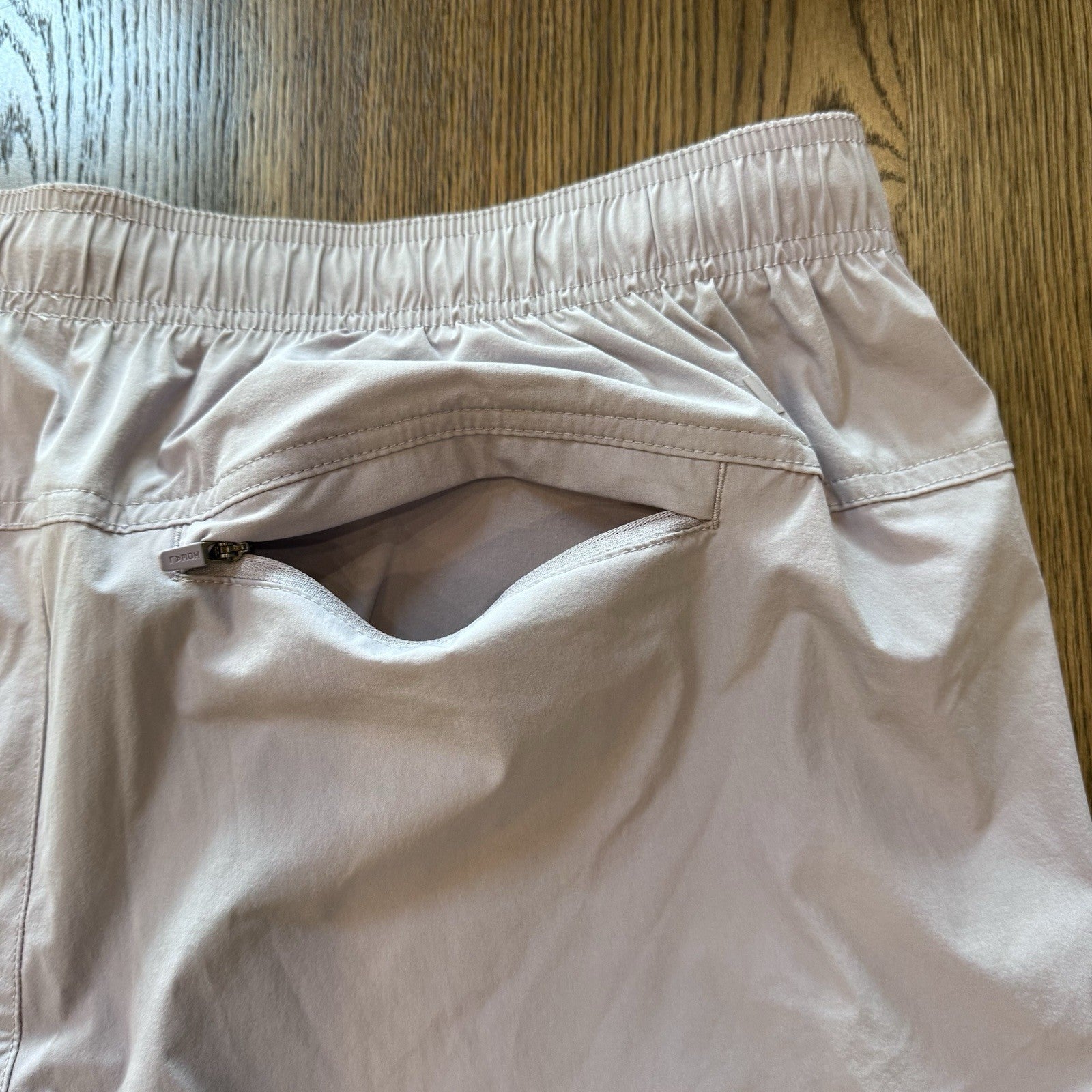 VRST Everyday Shorts Men’s XXL 5” Inseam Purple Stone Elastic Waist NEW