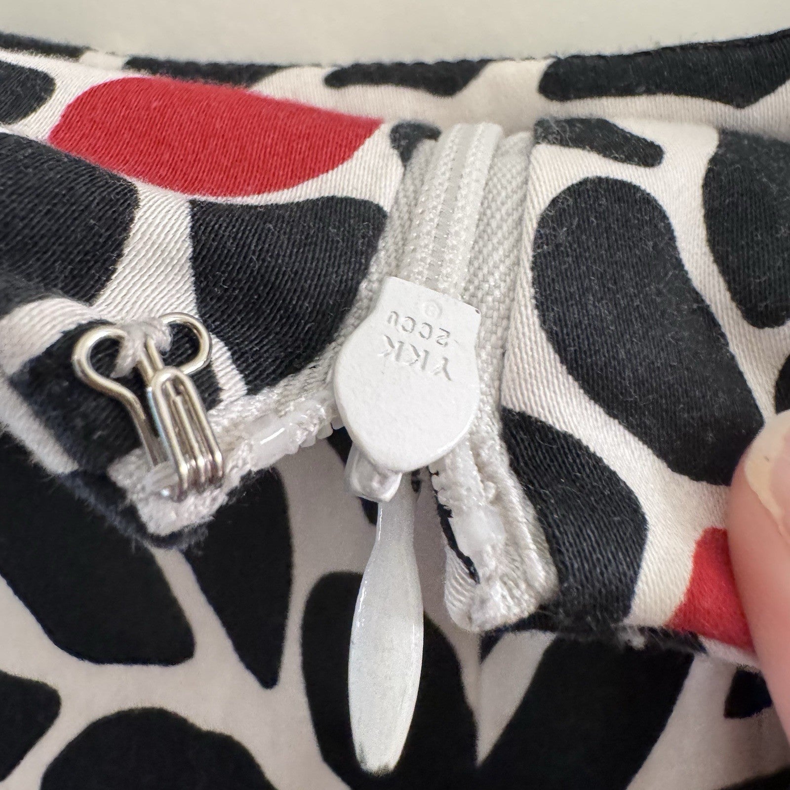 Talbots Sleeveless Sheath Dress Size 14 Floral Black White Red Made in USA